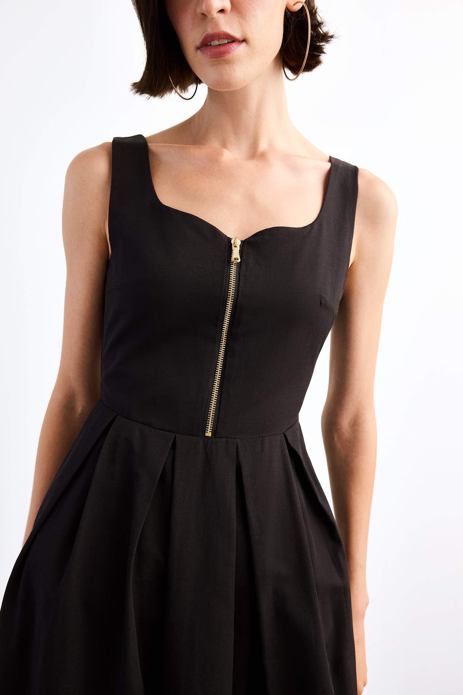 Sleeveless Long Dress