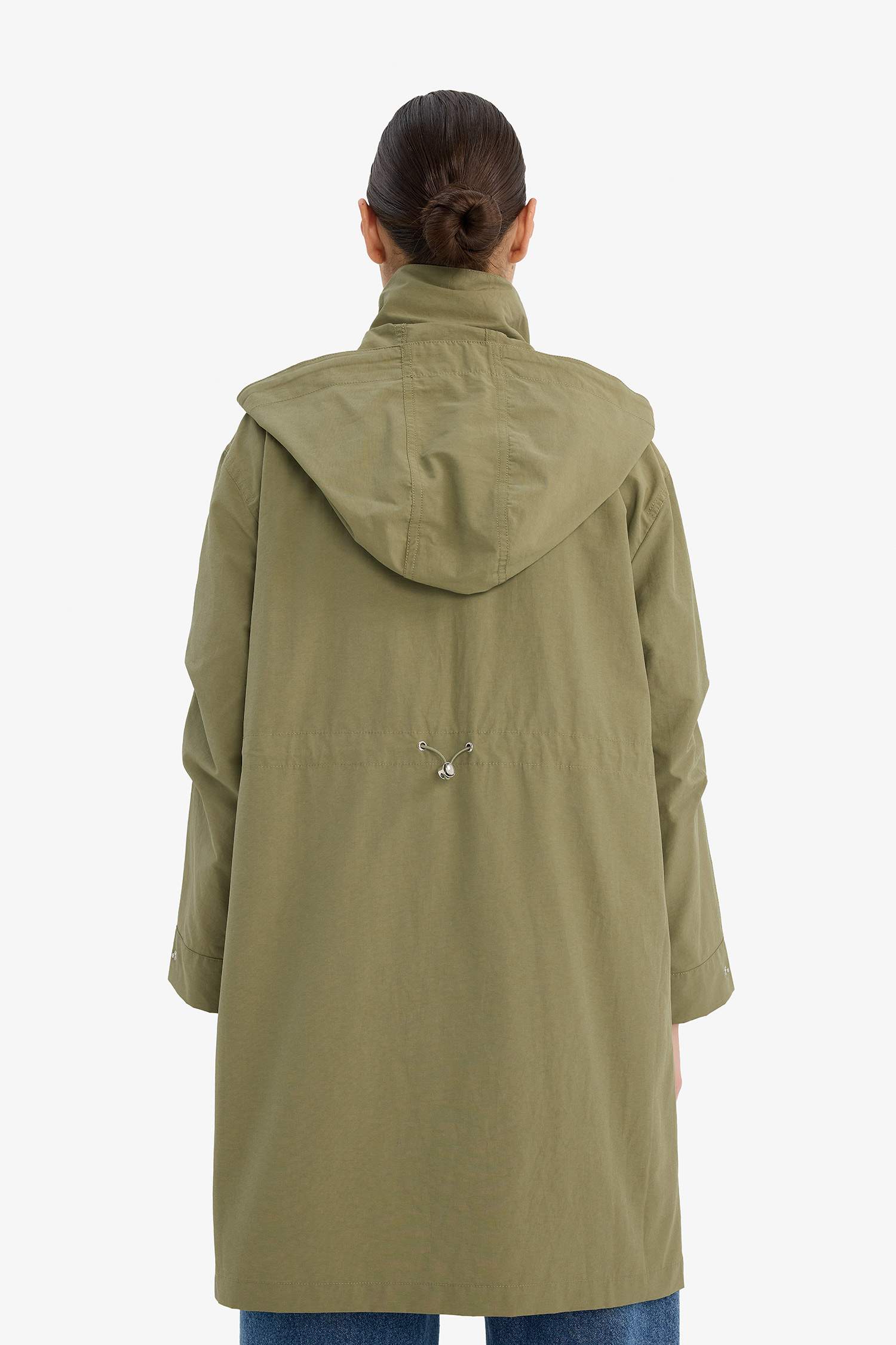 جاكيت مطر قصة عادية