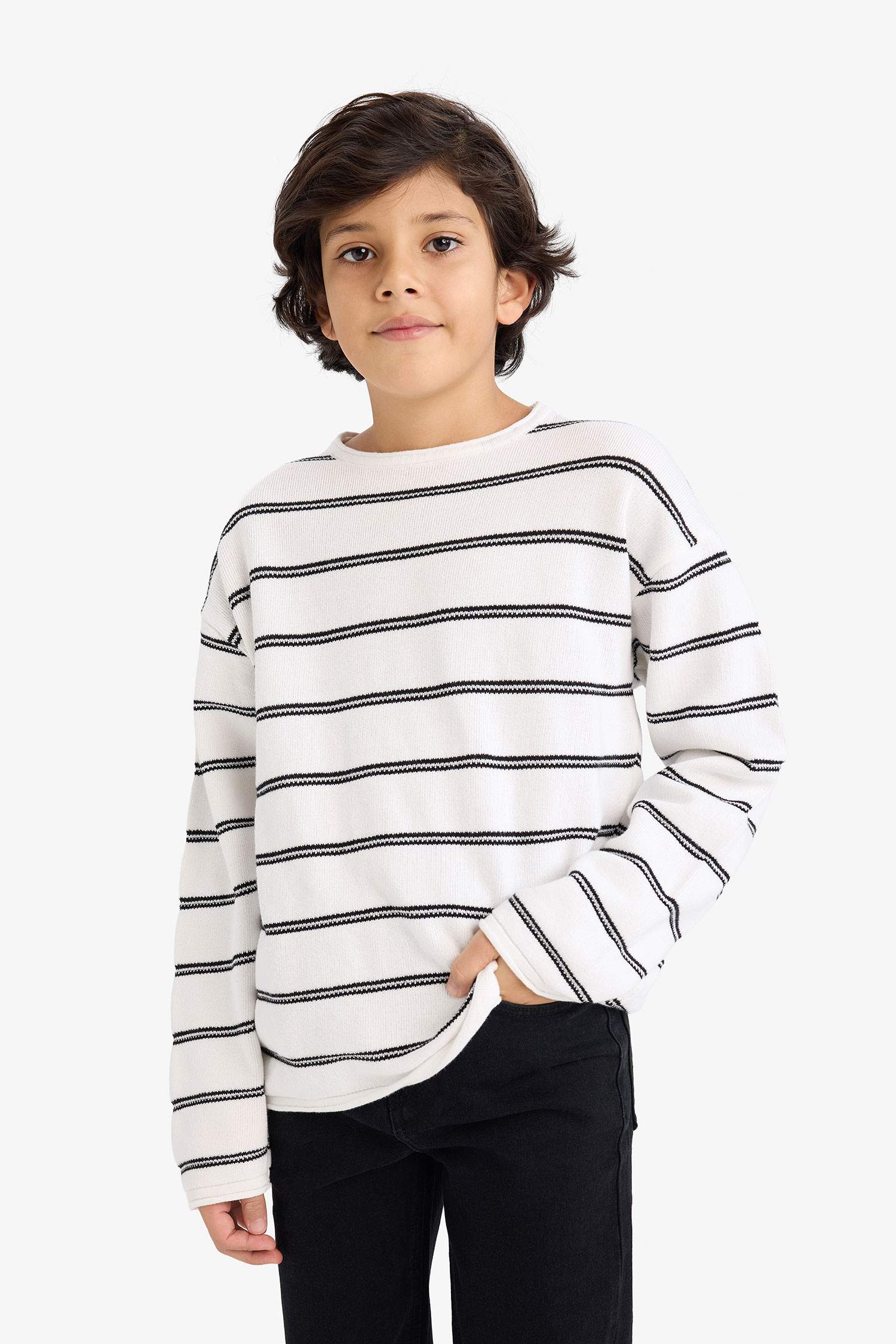 Erkek Çocuk Bisiklet Yaka Çizgili Triko Kazak