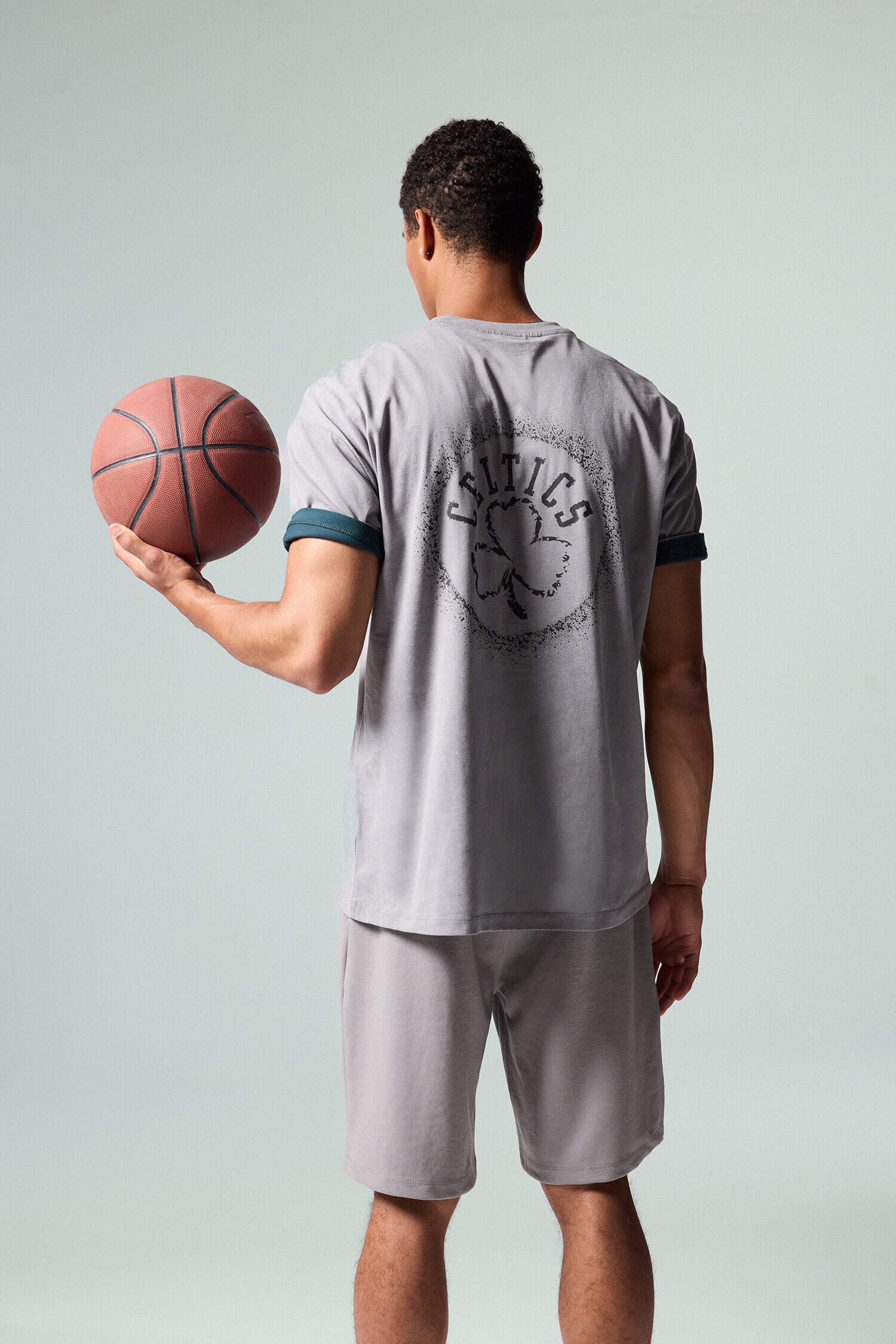 DeFacto %100 Pamuk NBA Boston Celtıcs Oversıze Kısa Kollu Tişört görsel 3