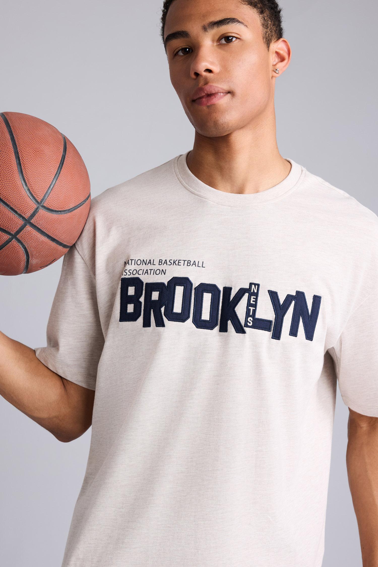 DeFacto Pamuklu NBA Brooklyn Nets Kısa Kollu Tişört görsel 4