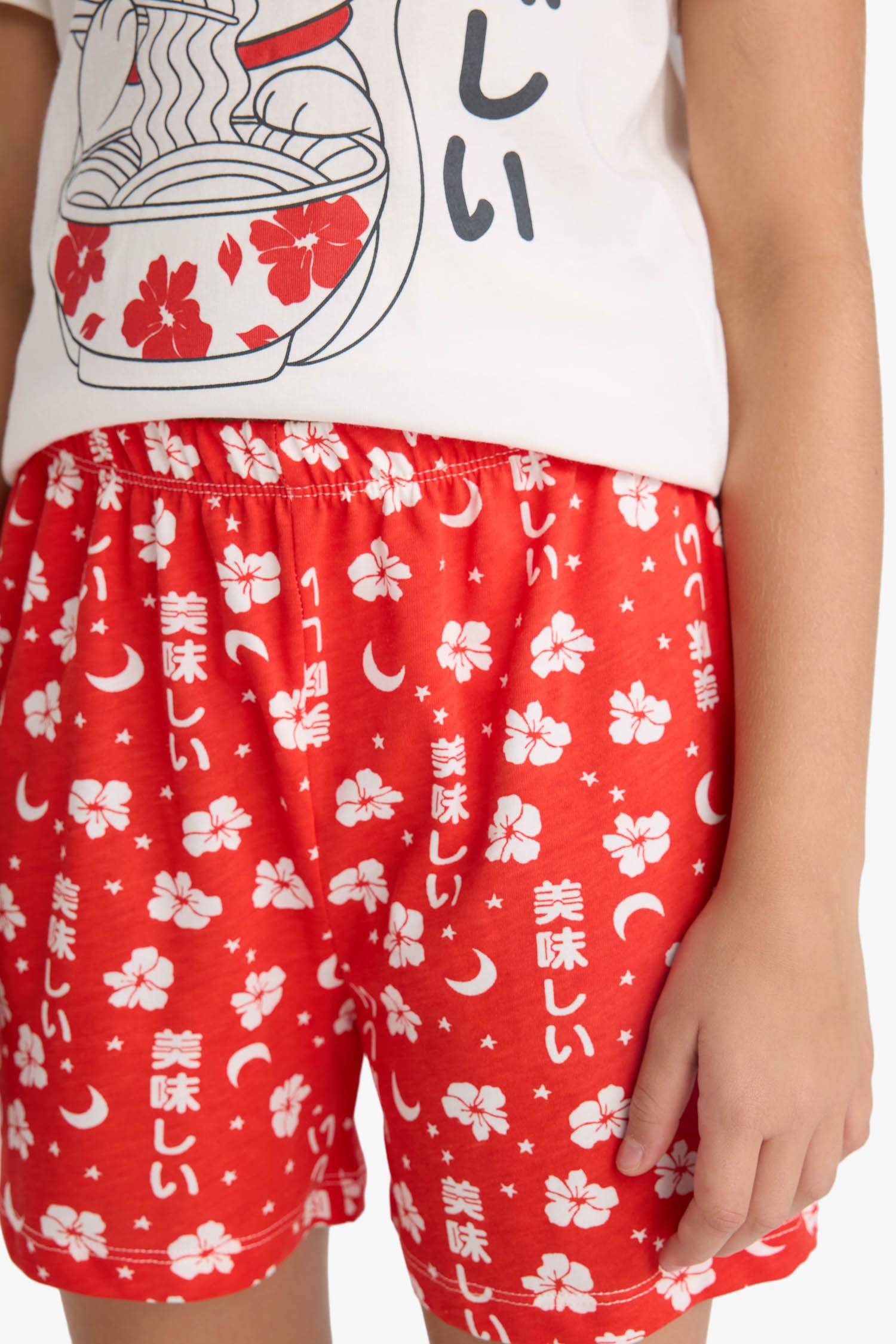 Kız Çocuk Pijama Takımı Baskılı Kısa Kollu Tişört Desenli Şort