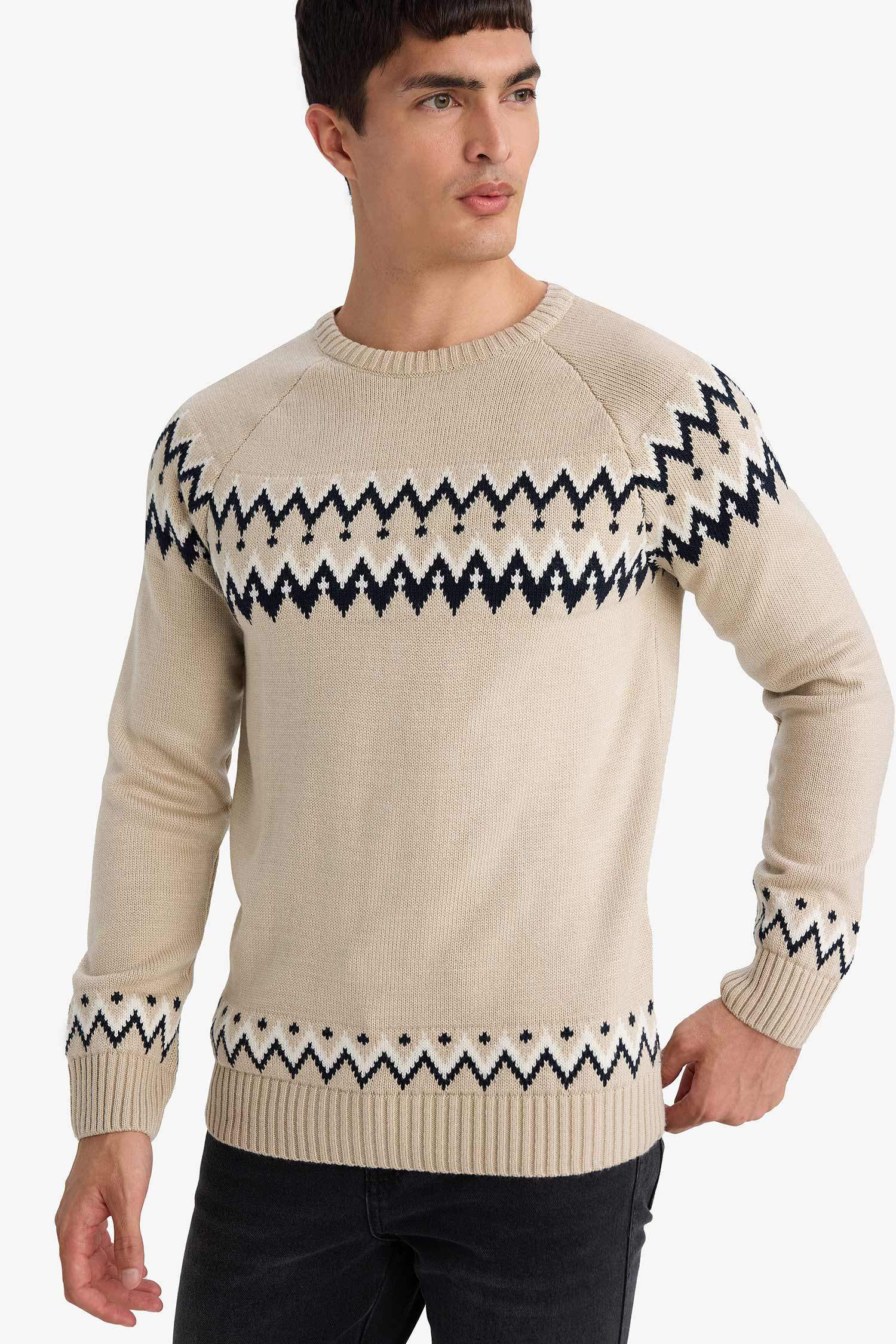 Standard Fit Crew Neck Knitwear Pullover
