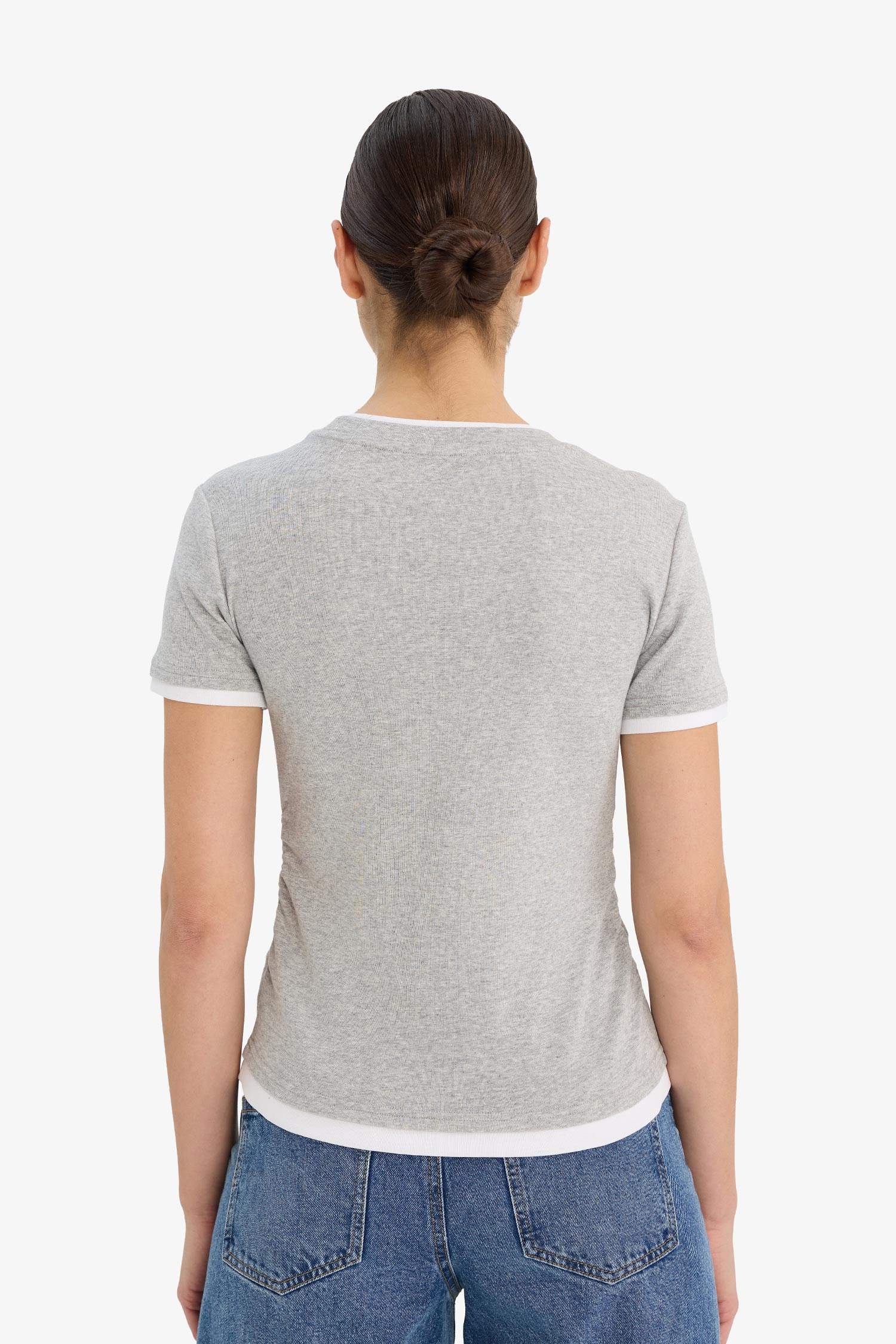 Облегающая футболка в рубчик Slim Fit с круглым вырезом