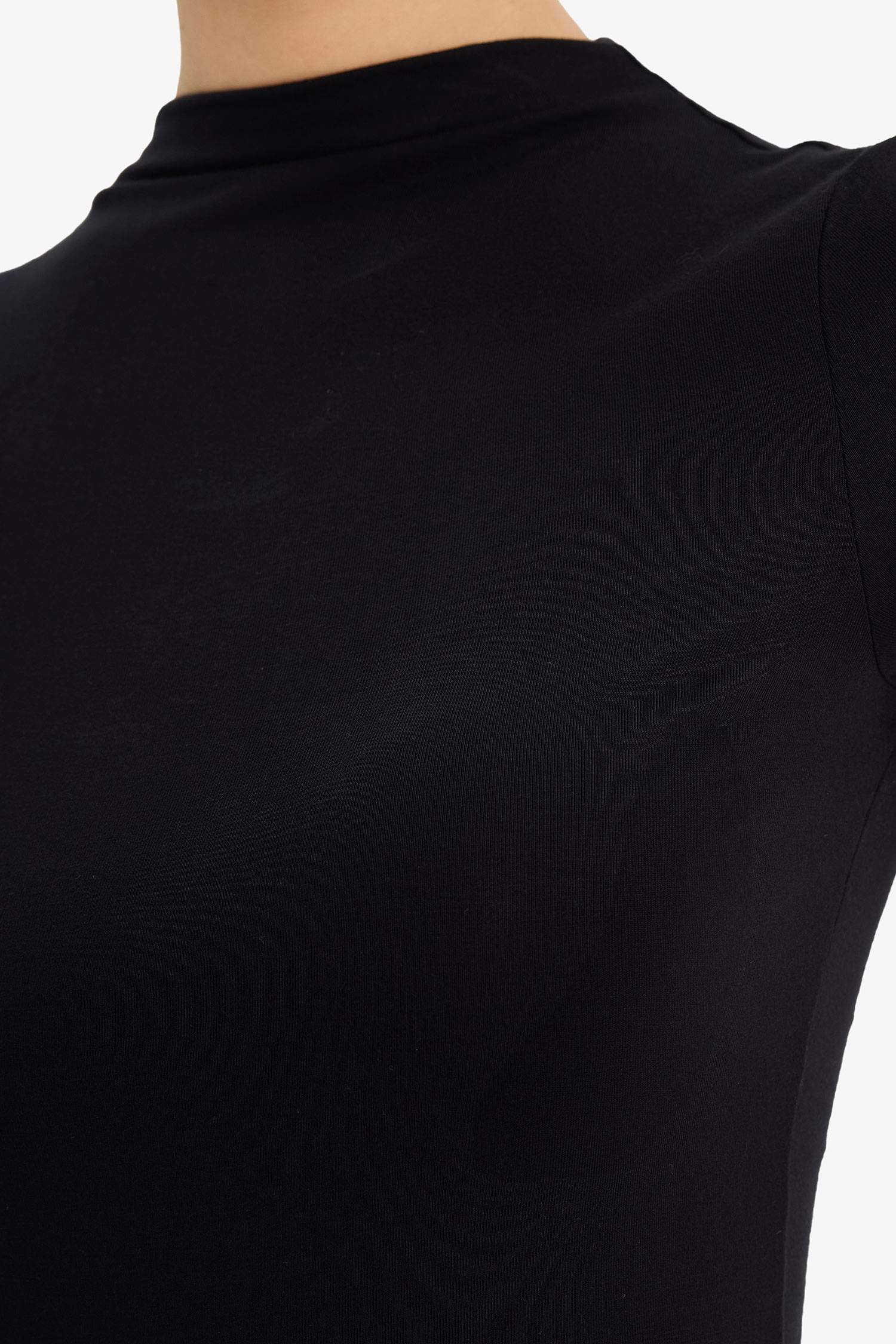 Woman Short Sleeve T-Shirt