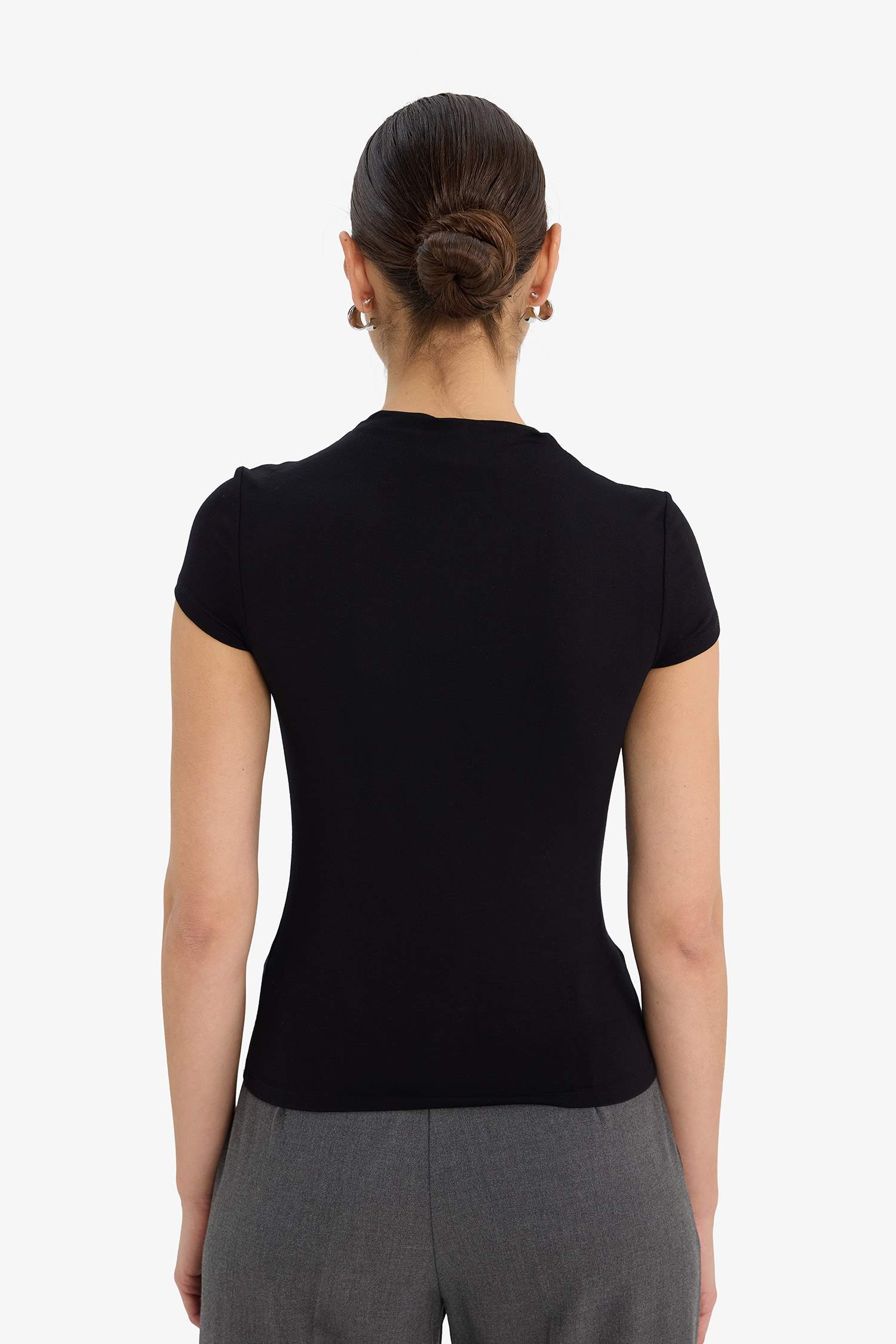 Woman Short Sleeve T-Shirt