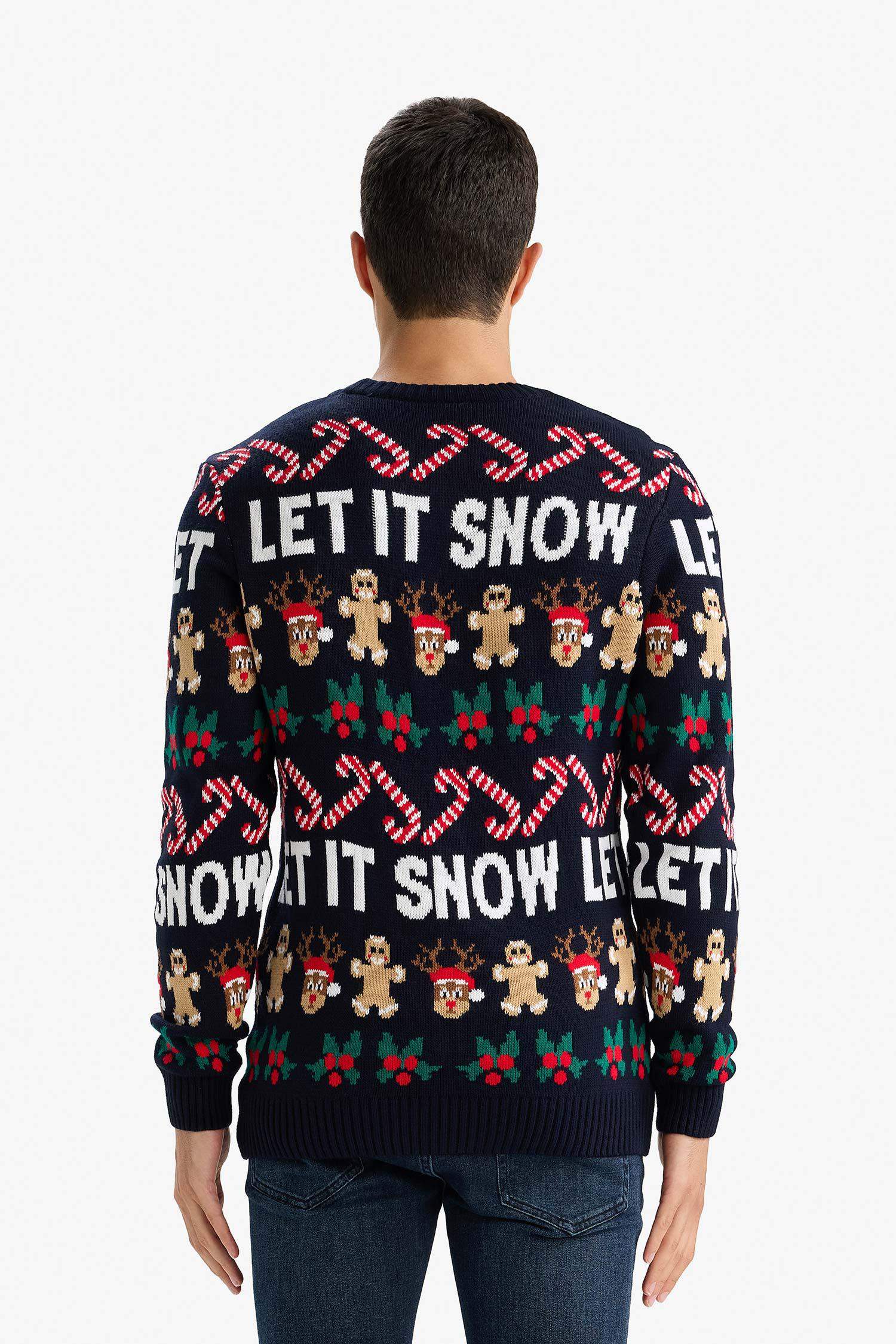 بلوفر تريكو بطبعة كريسماس