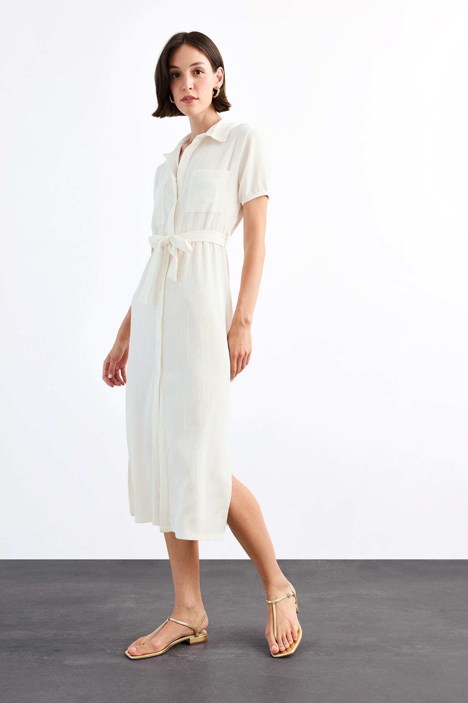 Gömlek Yaka Kemerli Kısa Kollu Midi Elbise 