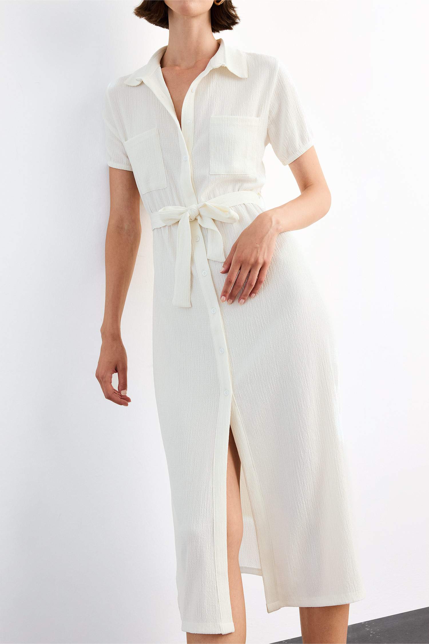 Gömlek Yaka Kemerli Kısa Kollu Midi Elbise 