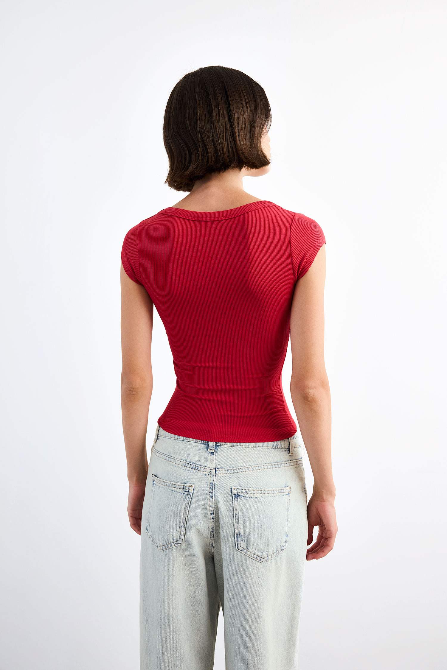 Bisiklet Yaka Kısa Kollu Tişört