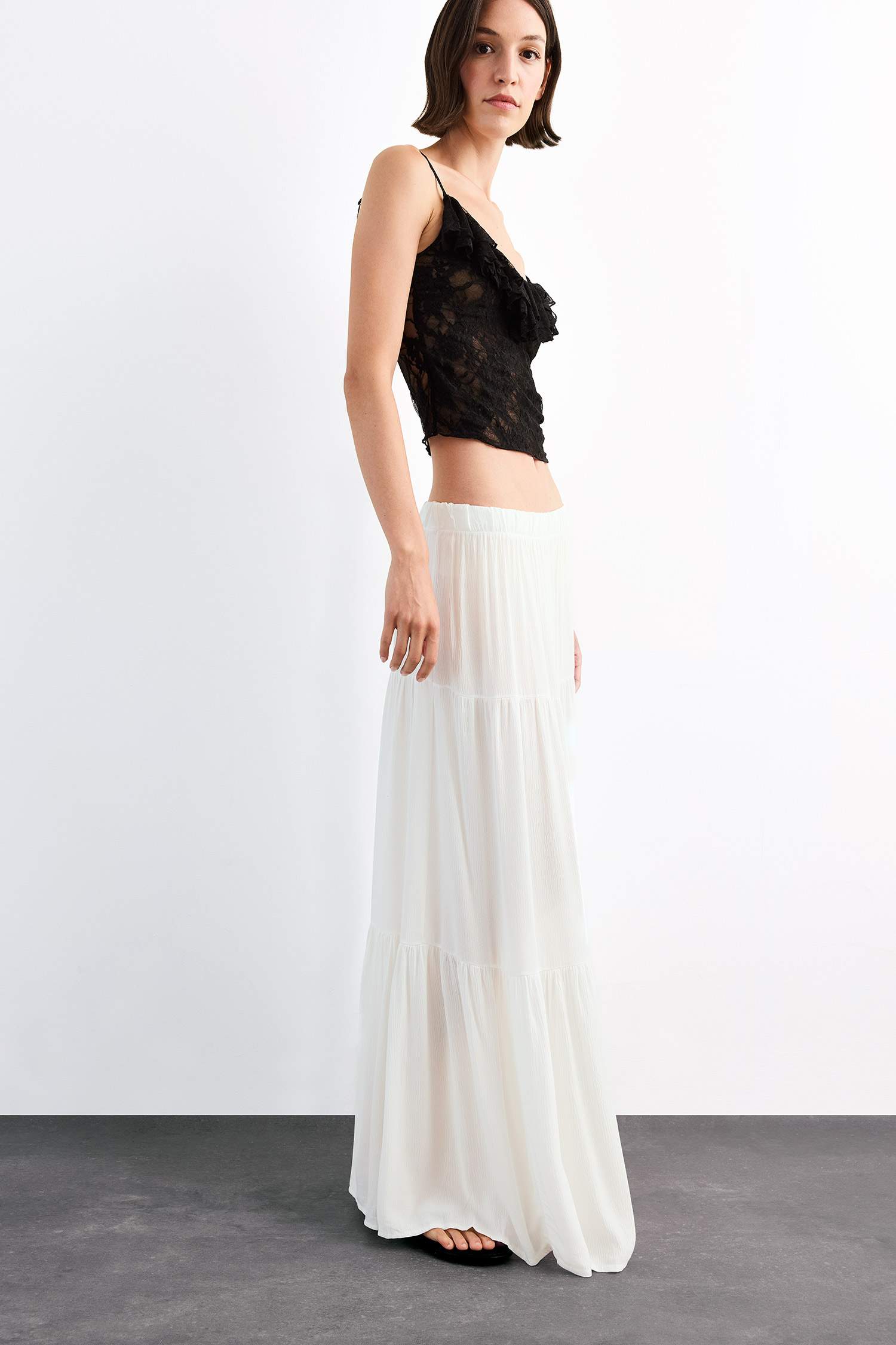 Strapless Flounced Lace Blouse