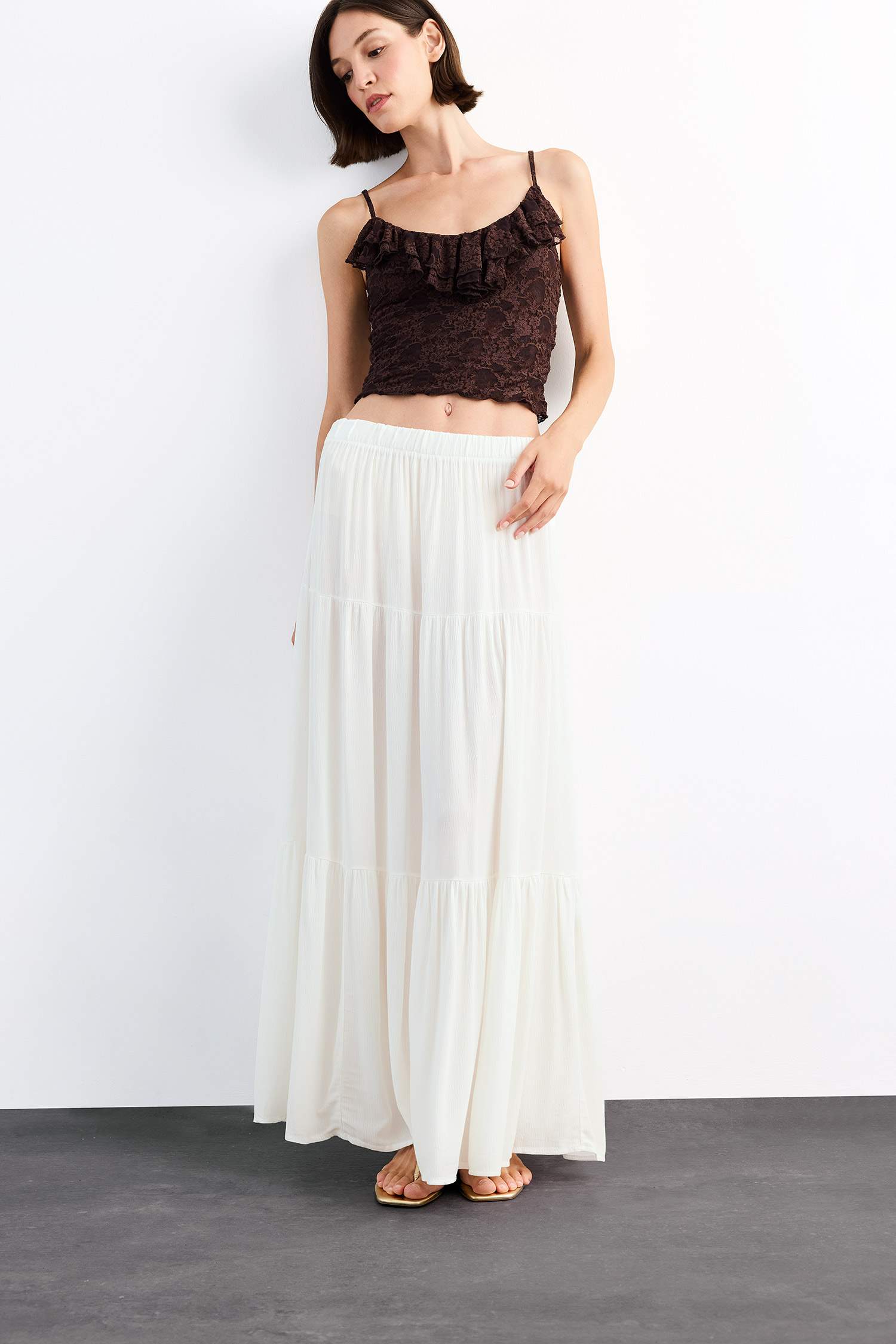 Strapless Flounced Lace Blouse