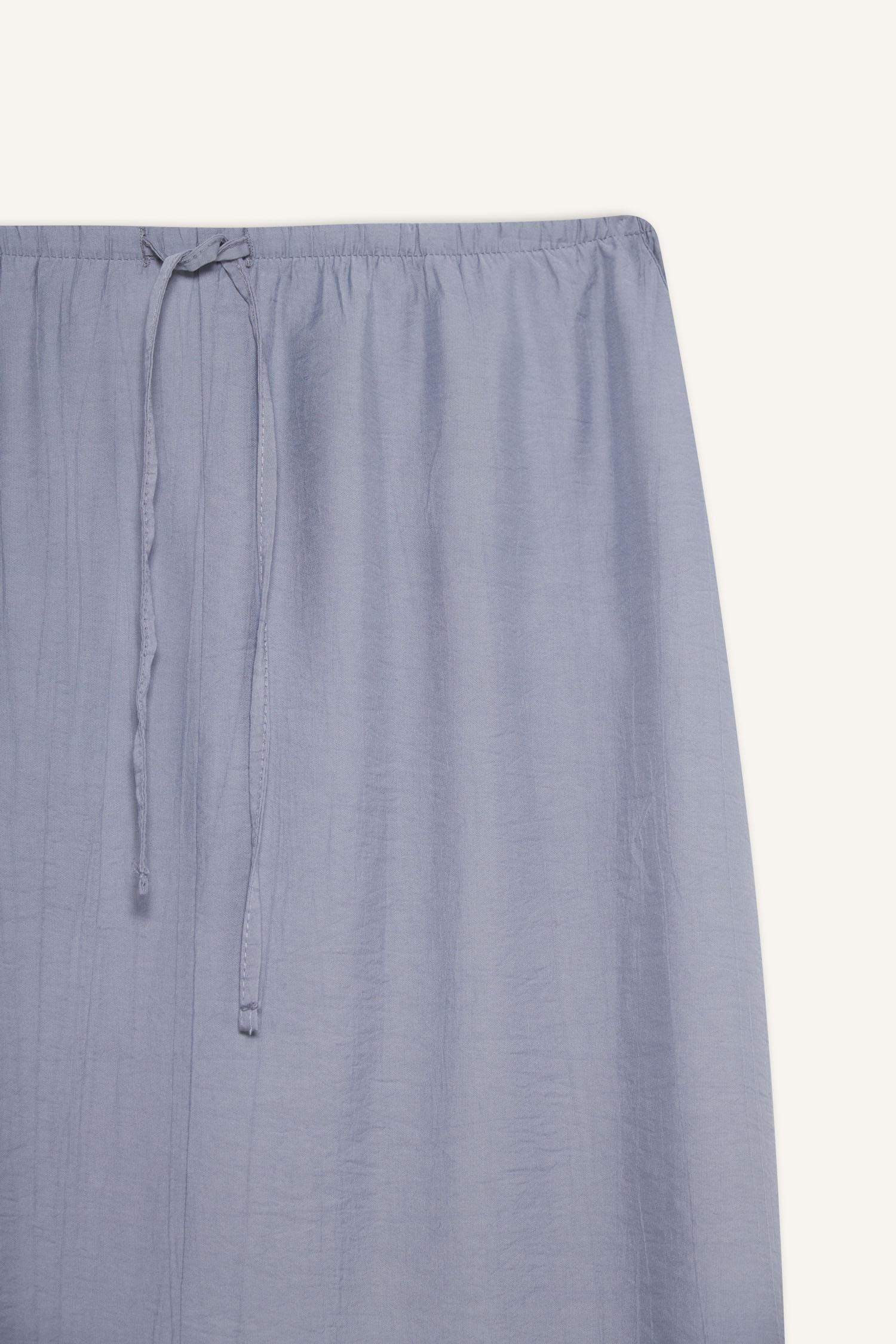 تنورة طويلة قماش كرنكيل قصة مريحة وخصر مطاطي