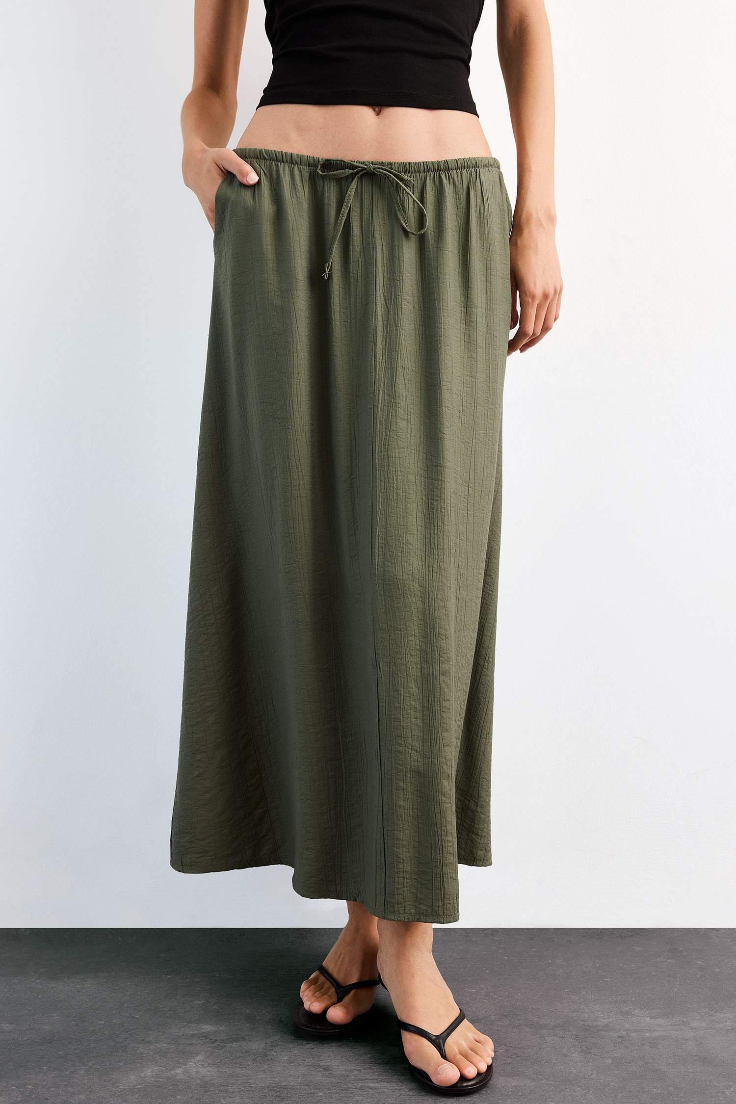 Relax Fit Beli Lastikli Krinkıl Kumaş Midi Etek