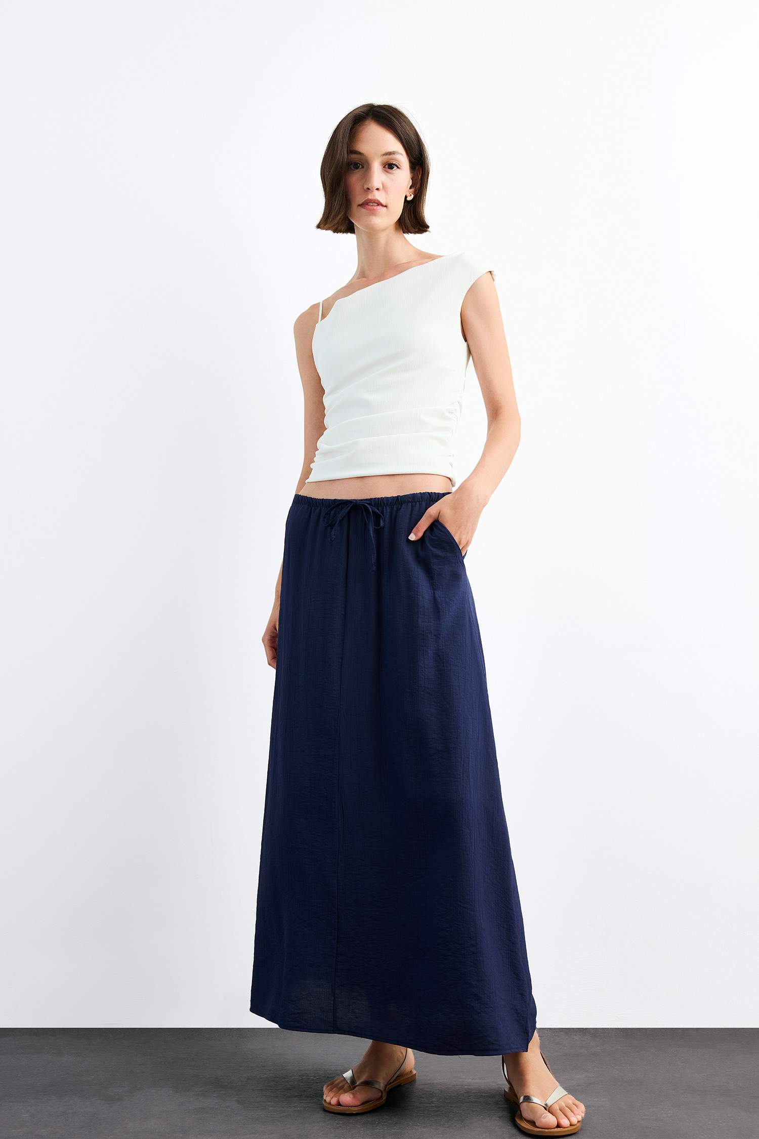 Relax Fit Beli Lastikli Krinkıl Kumaş Midi Etek