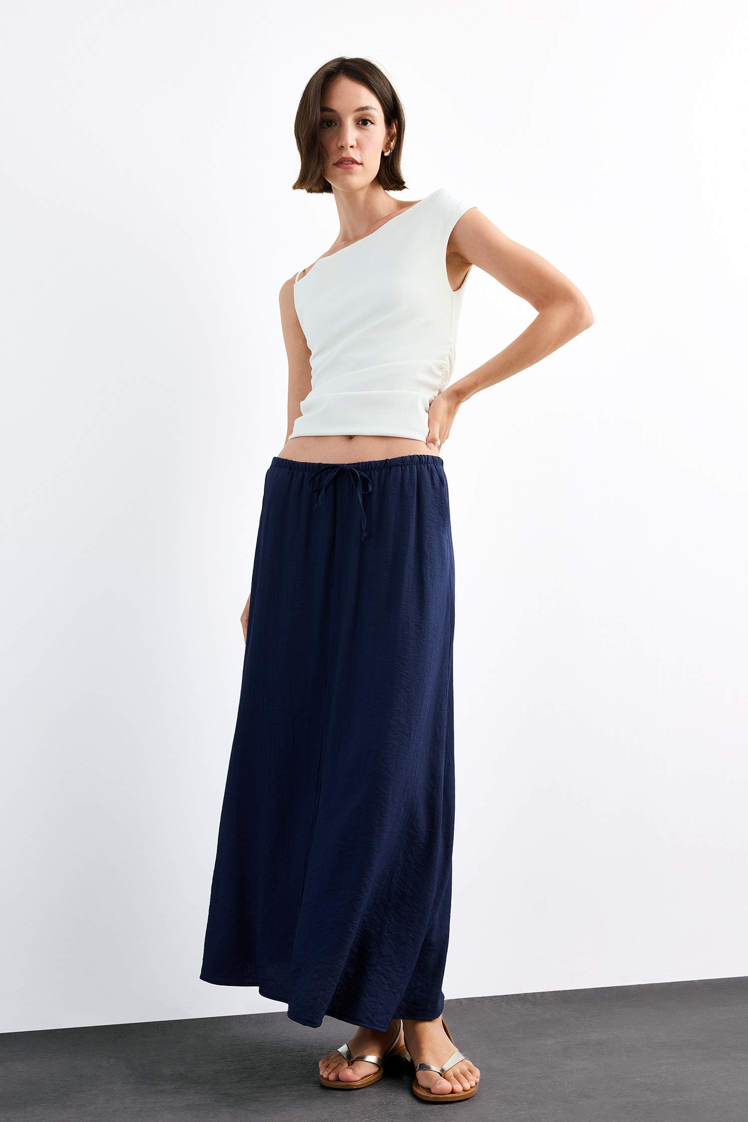 Relax Fit Beli Lastikli Krinkıl Kumaş Midi Etek