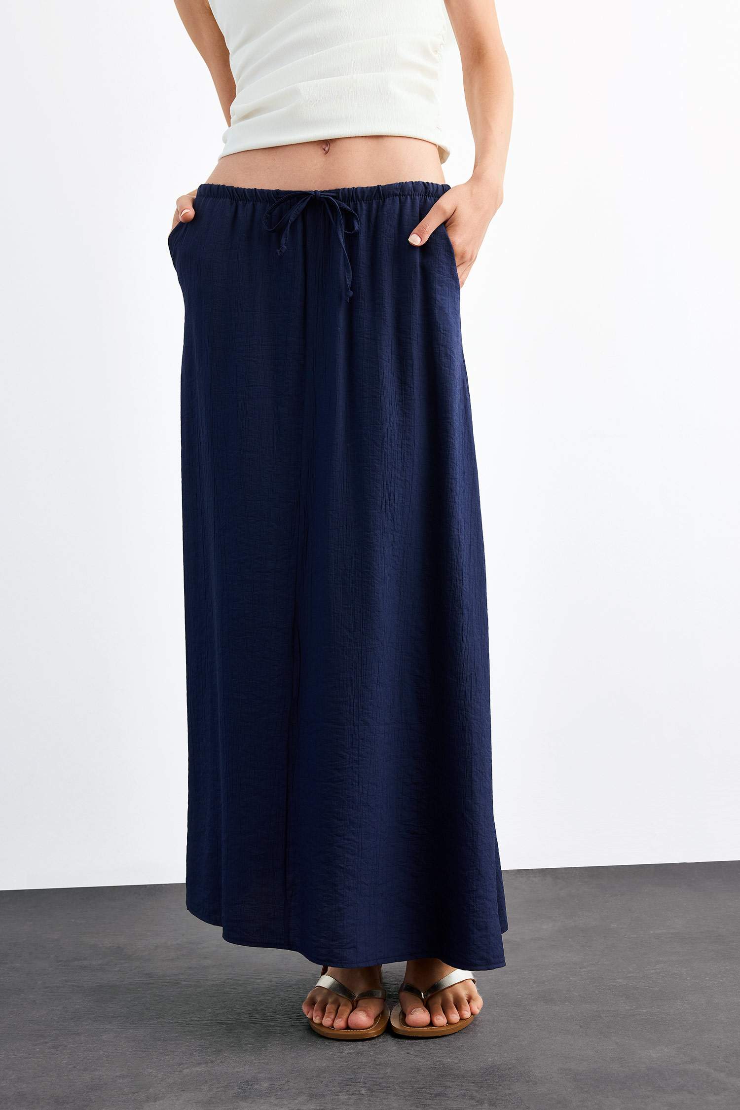 Relax Fit Beli Lastikli Krinkıl Kumaş Midi Etek