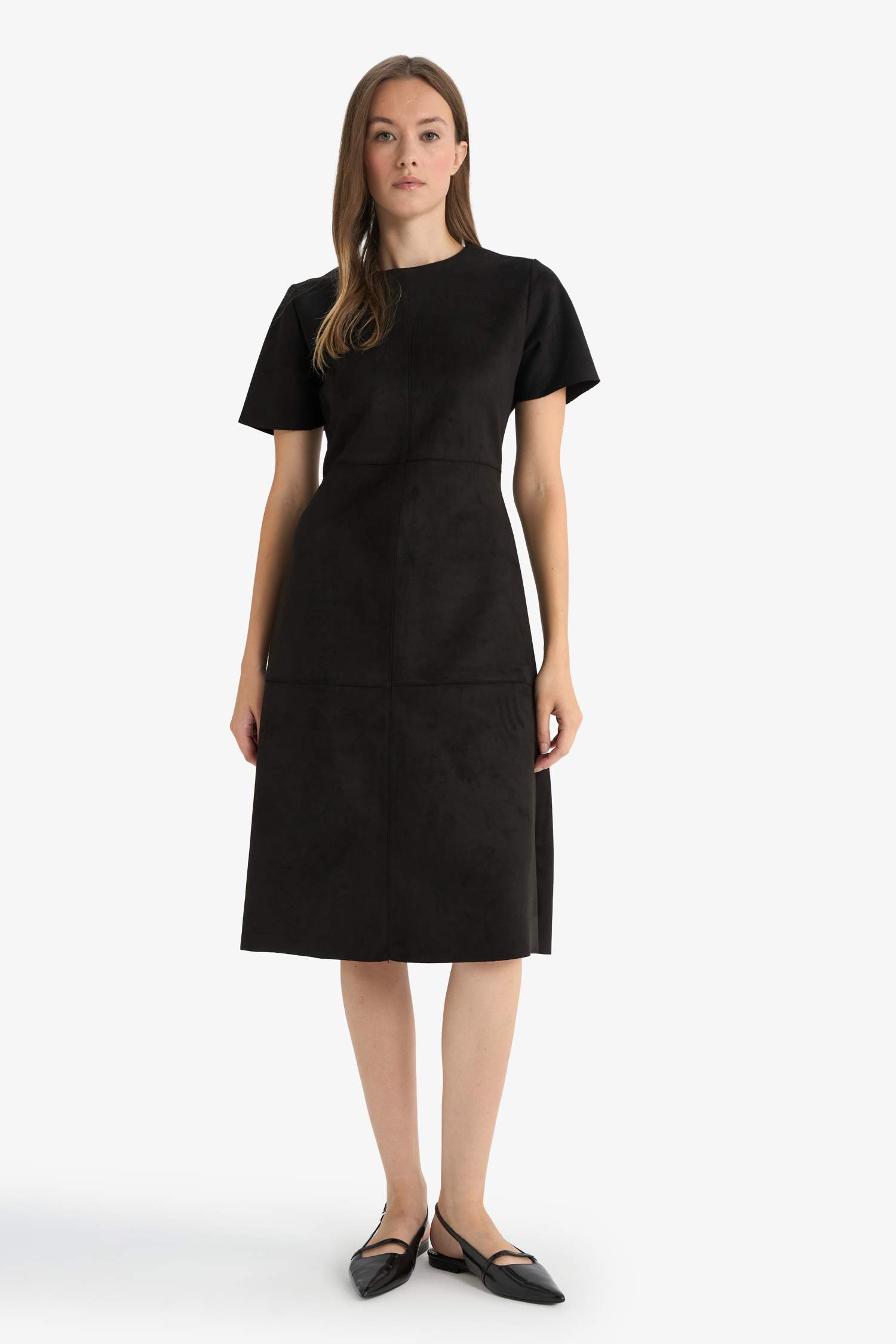 فستان نص كم شمواه قصة A بياقة مدورة