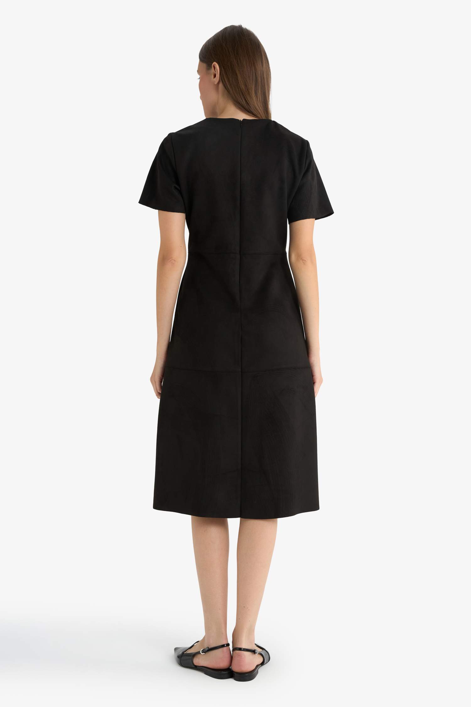 فستان نص كم شمواه قصة A بياقة مدورة