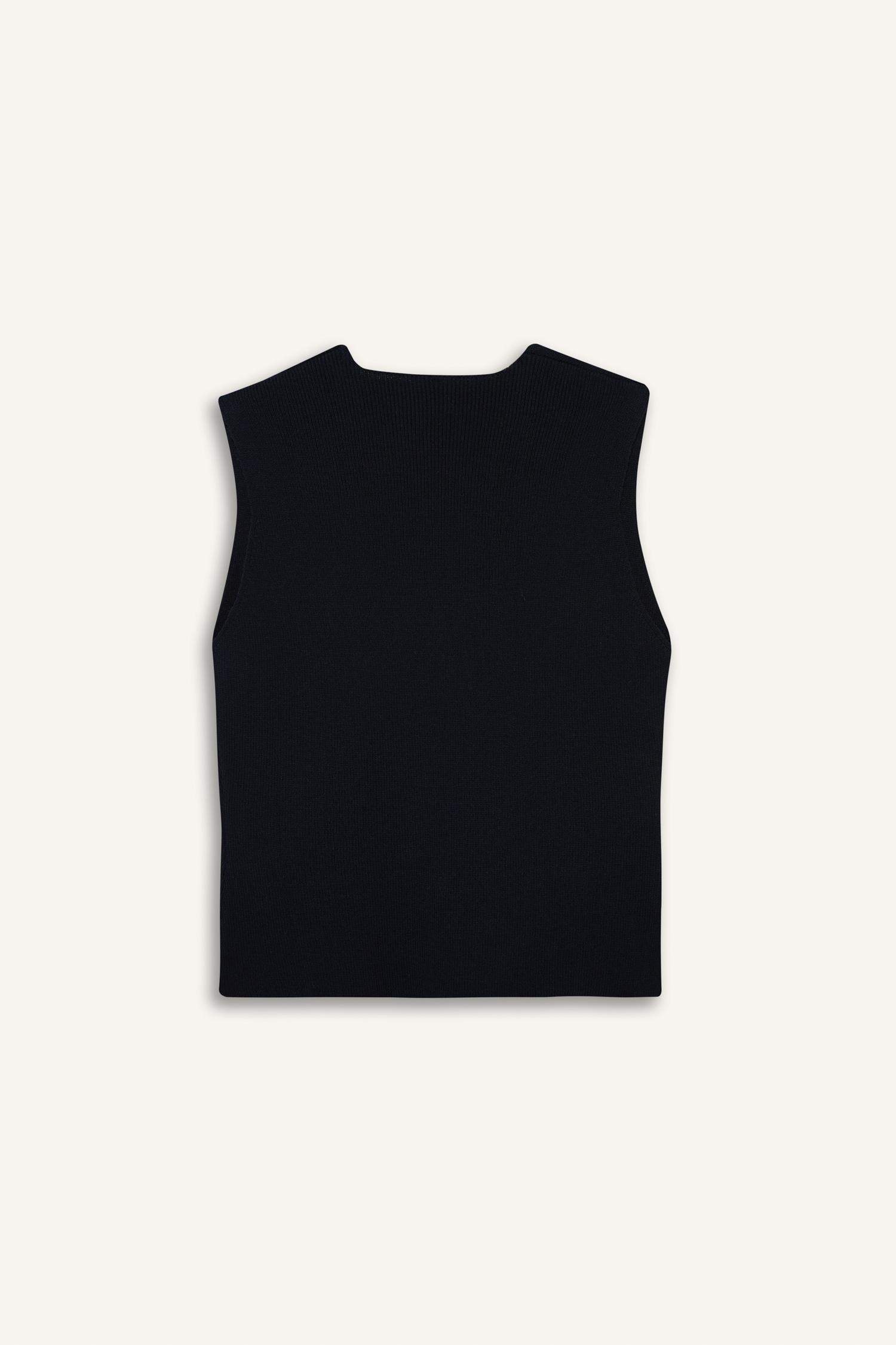 Fitted V Yaka Düğmeli Triko Yelek