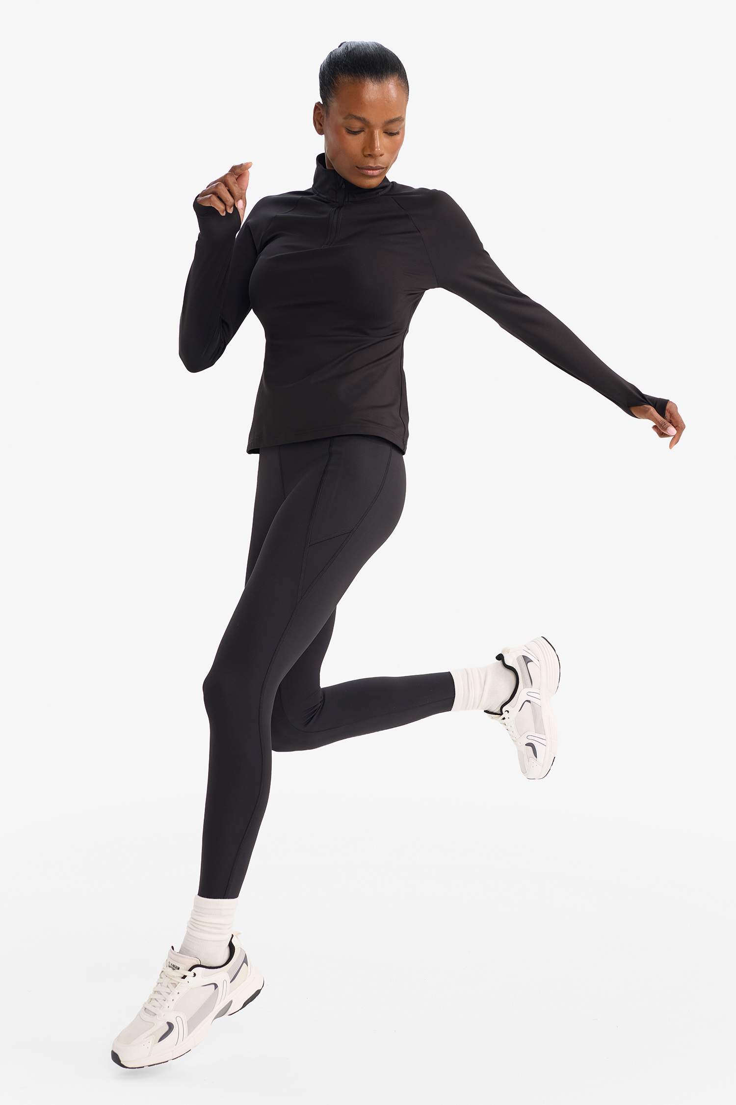 Спортивные легинсы с поддержкой талии