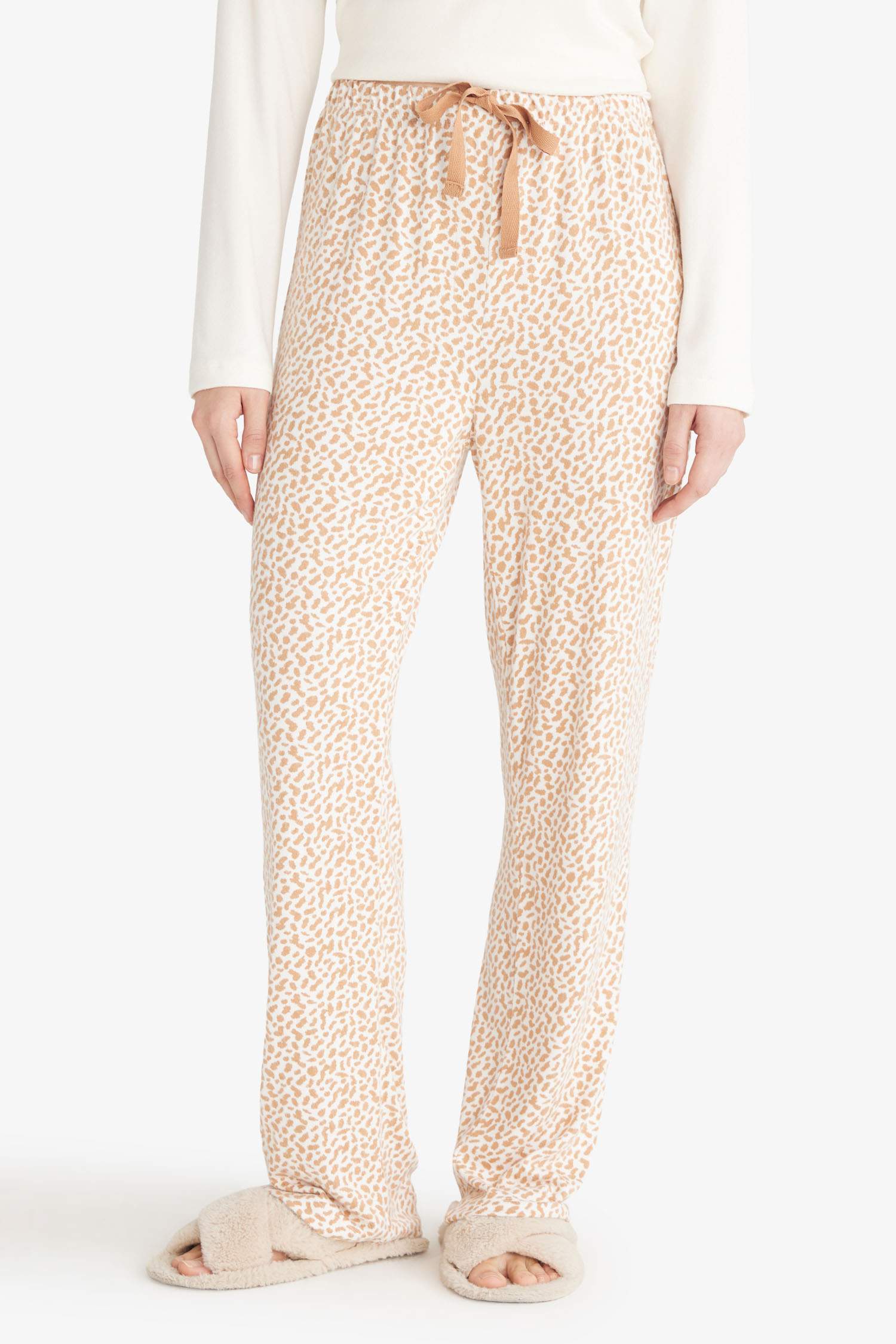 سيت بجامة بناتي قصة عادية ردن طويل من Fall in Love - قطعتين