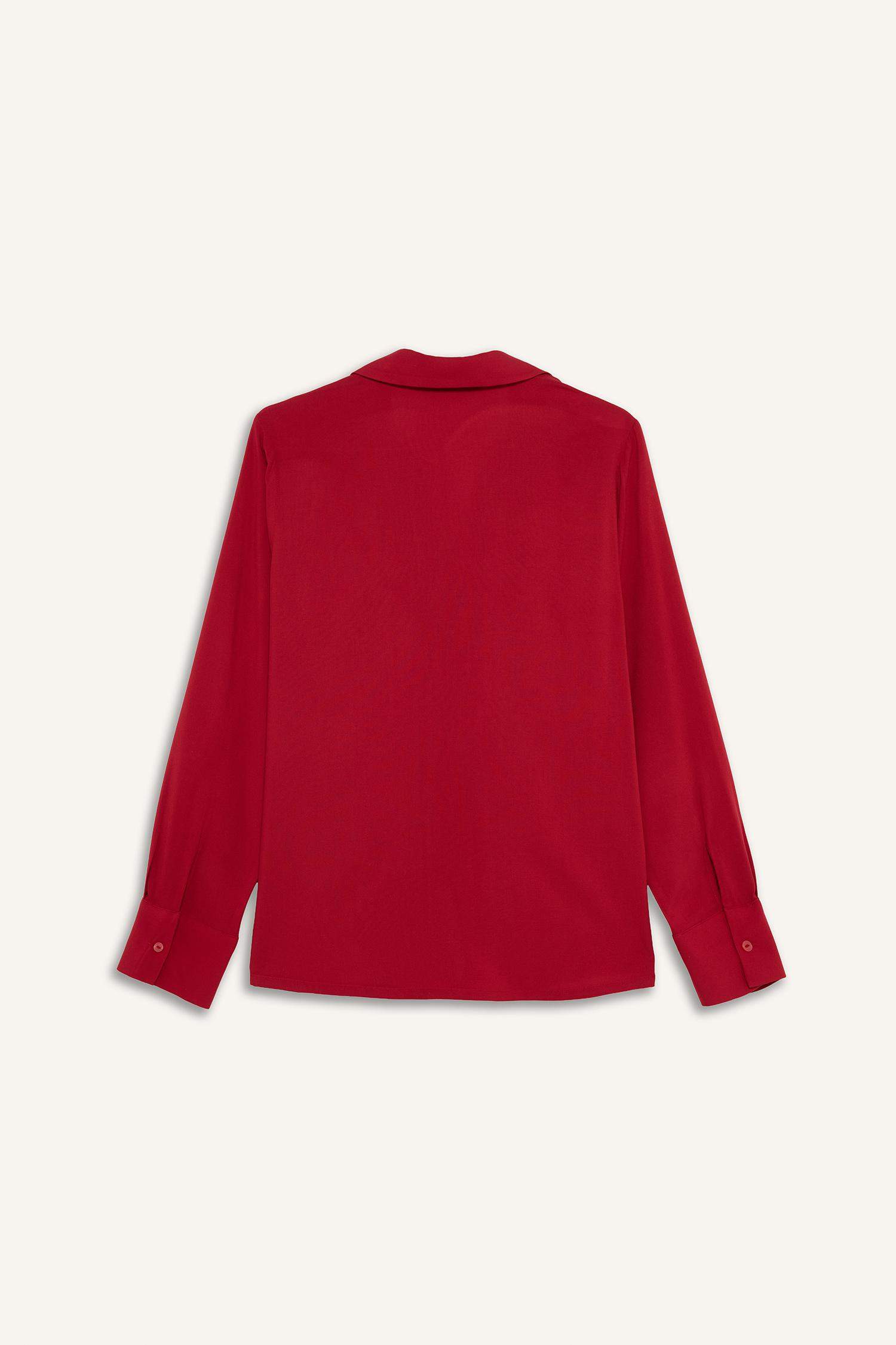 Әйелдер күніне арналған Regular Fit қайырма жағалы ұзын жеңді жейде