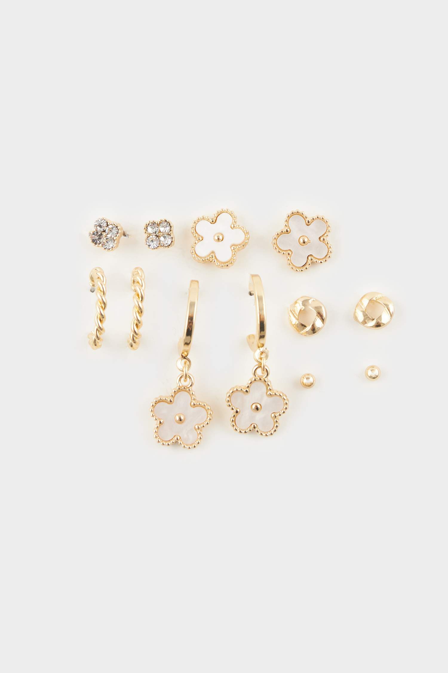 Kadın 6'lı Gold Küpe