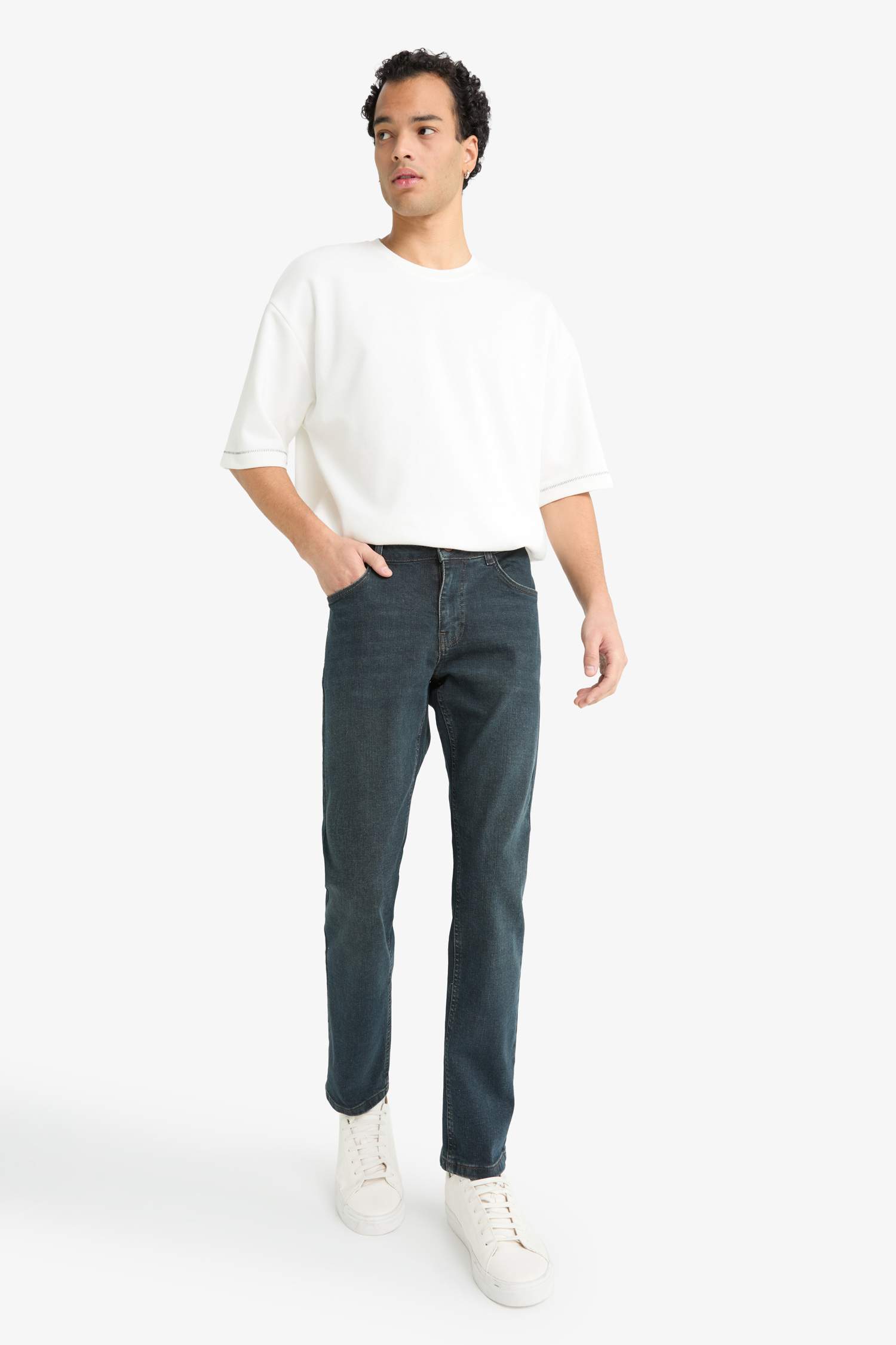 Pedro Slim Fit Dar Kalıp Normal Bel Dar Paça Jean Pantolon