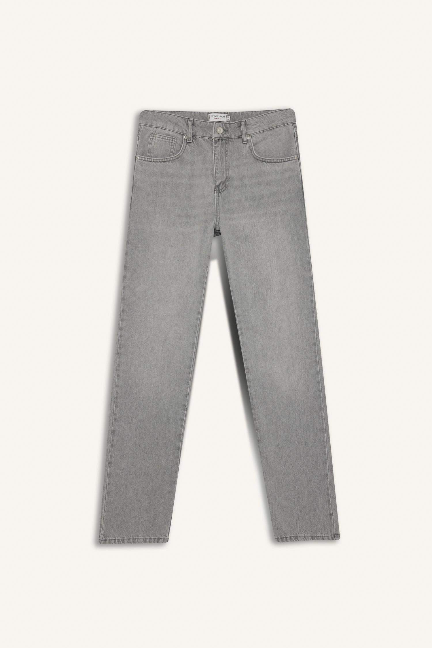 Straight Fit Düz Paça Jean Pantolon