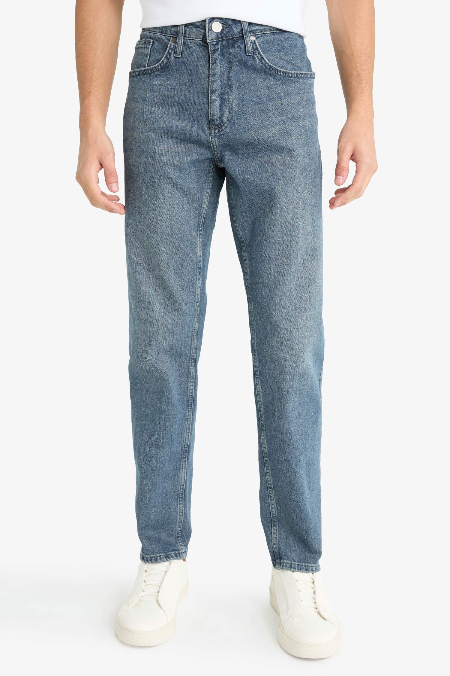 Slim Tapered Fit Dar Kalıp Normal Bel Daralan Paça Jean Pantolon