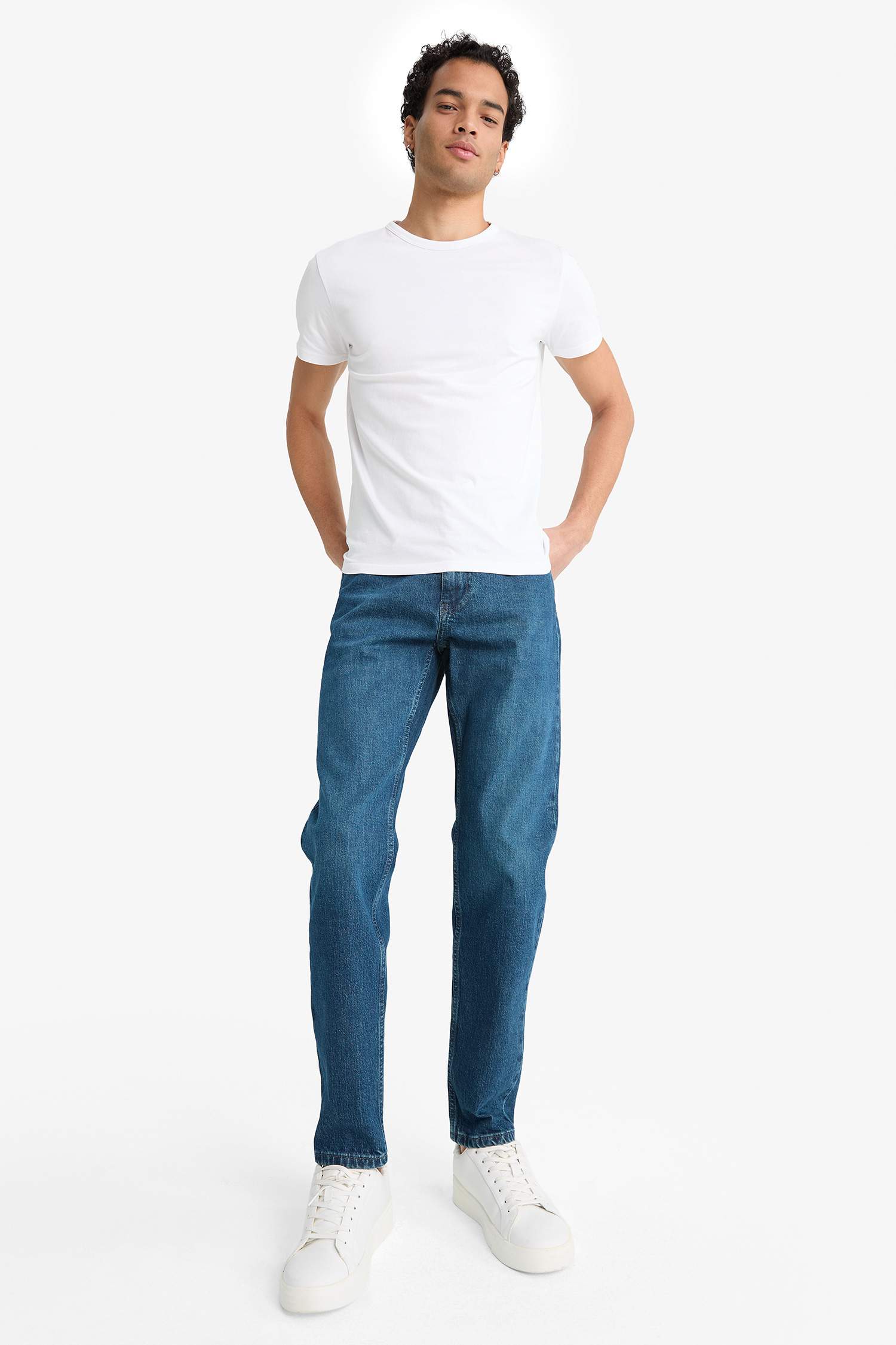 Slim Tapered Fit Skinny Leg Jeans
