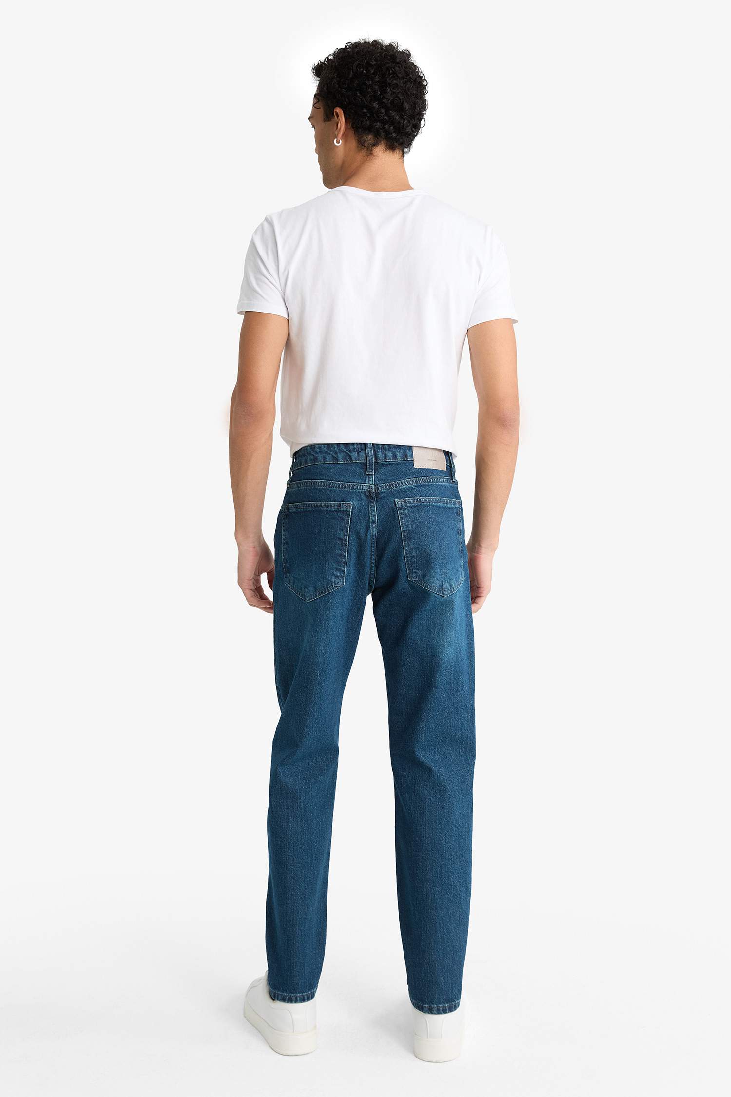 Slim Tapered Fit Skinny Leg Jeans