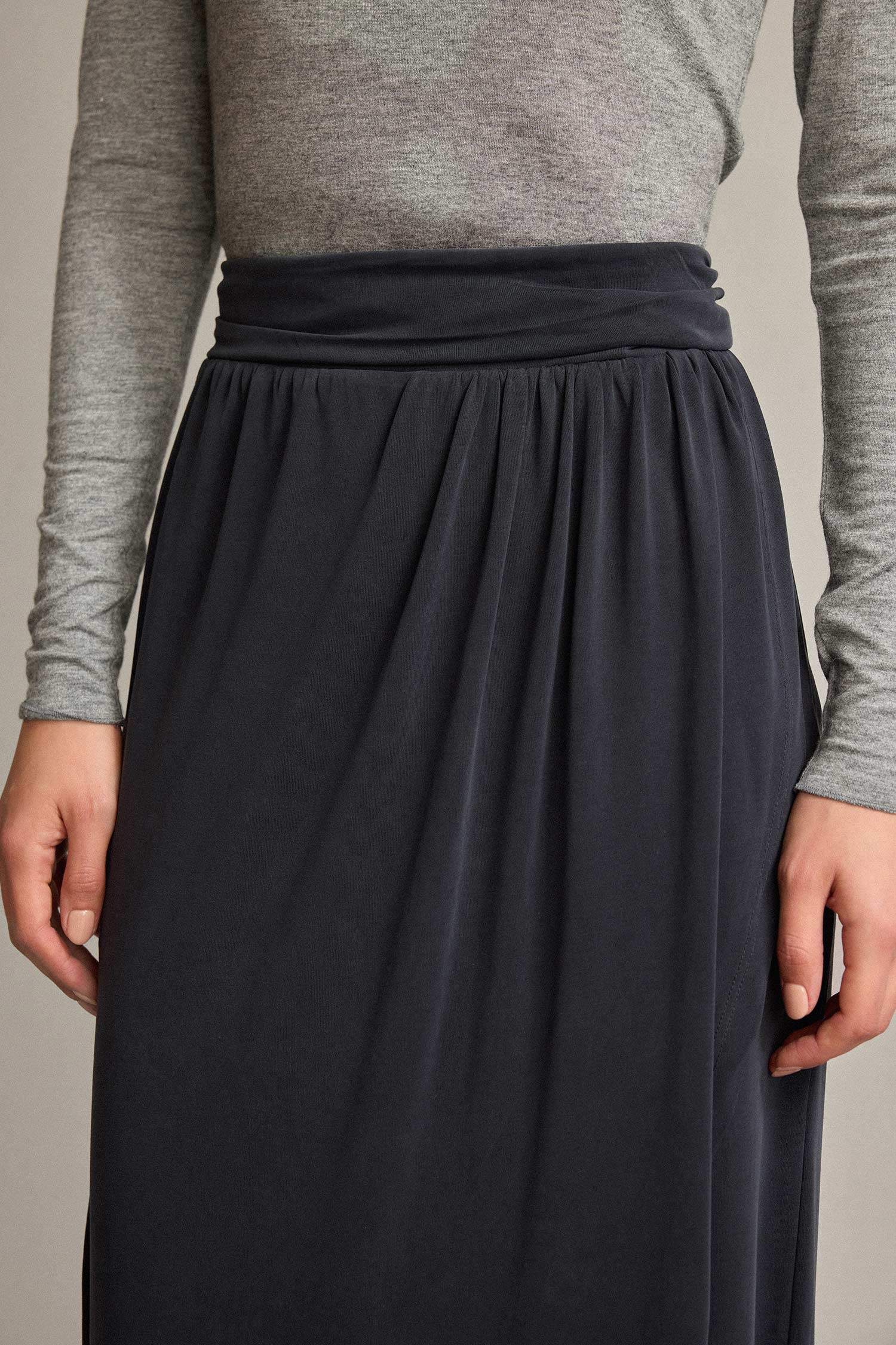 Relax Fit Normal Bel Düz Paça Modal Pantolon