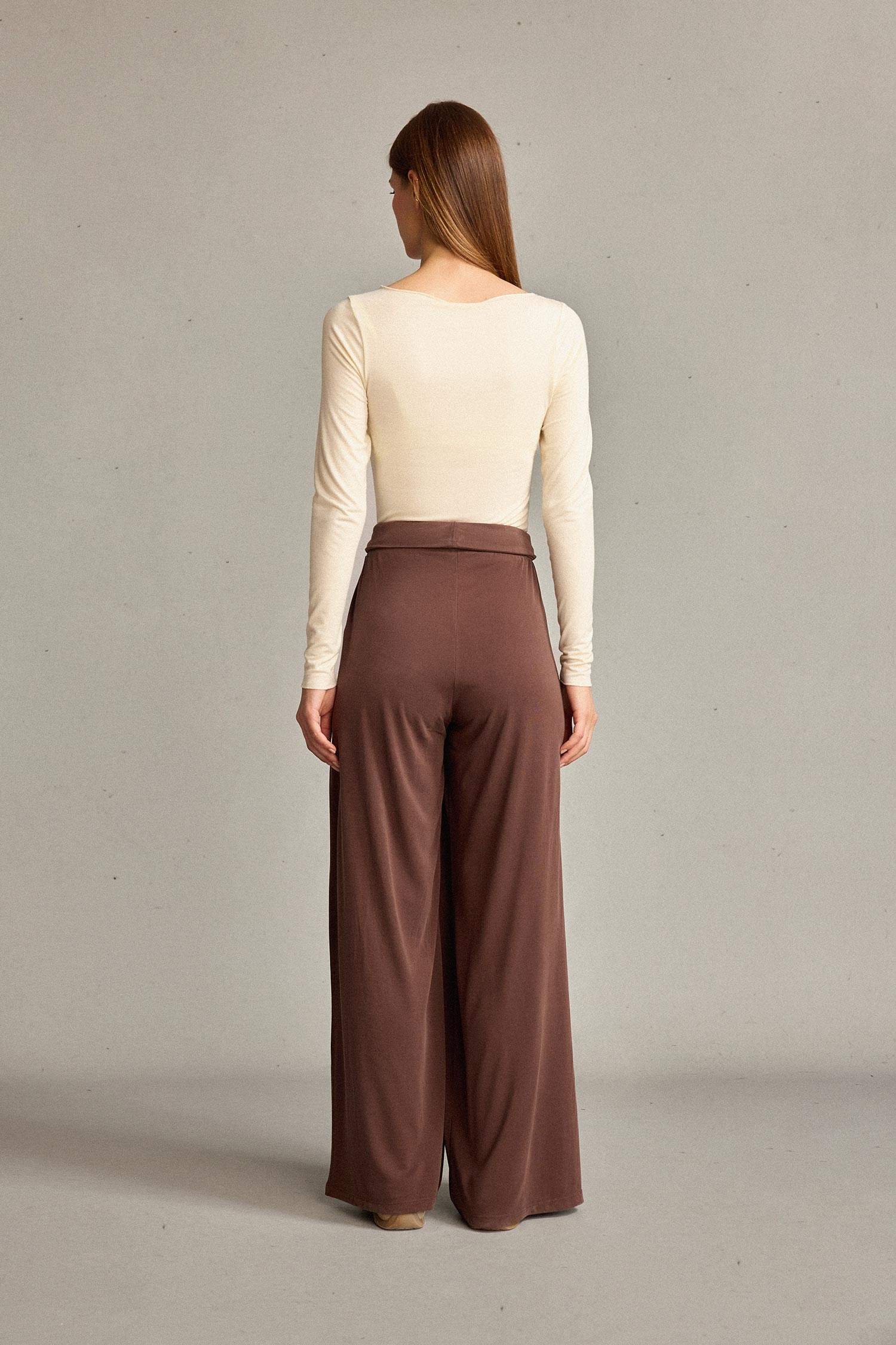 Relax Fit Normal Bel Düz Paça Modal Pantolon