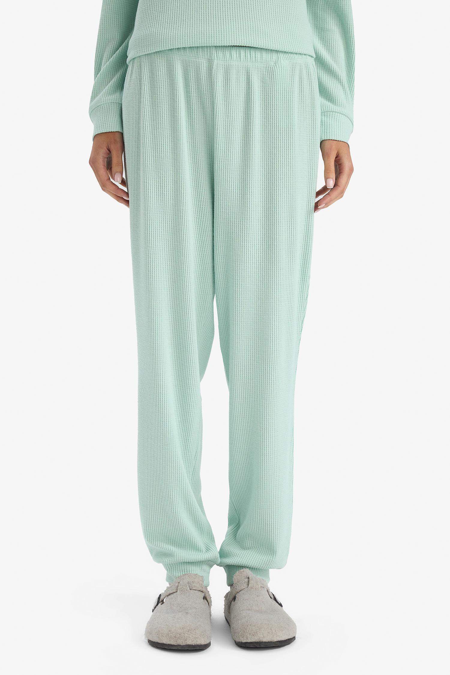 Fall in Love Regular Fit Waffle Top Bottoms 2 Piece Pajama Set