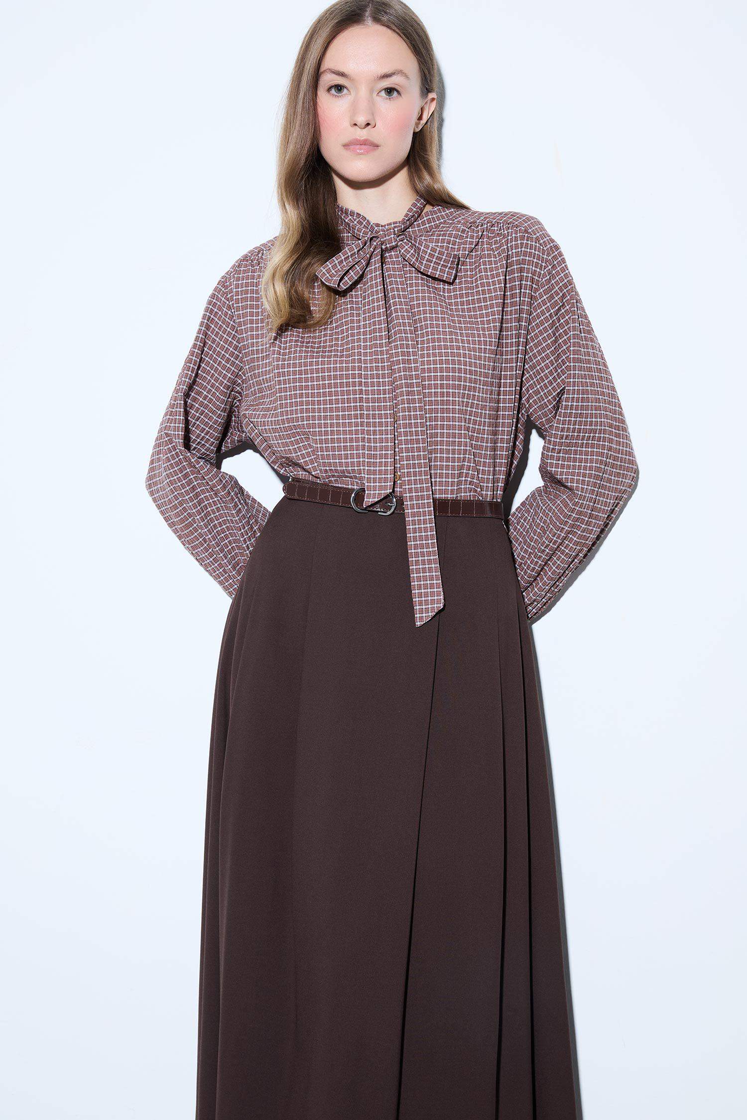 تونيك فلانيل كاروهات قصة عادية