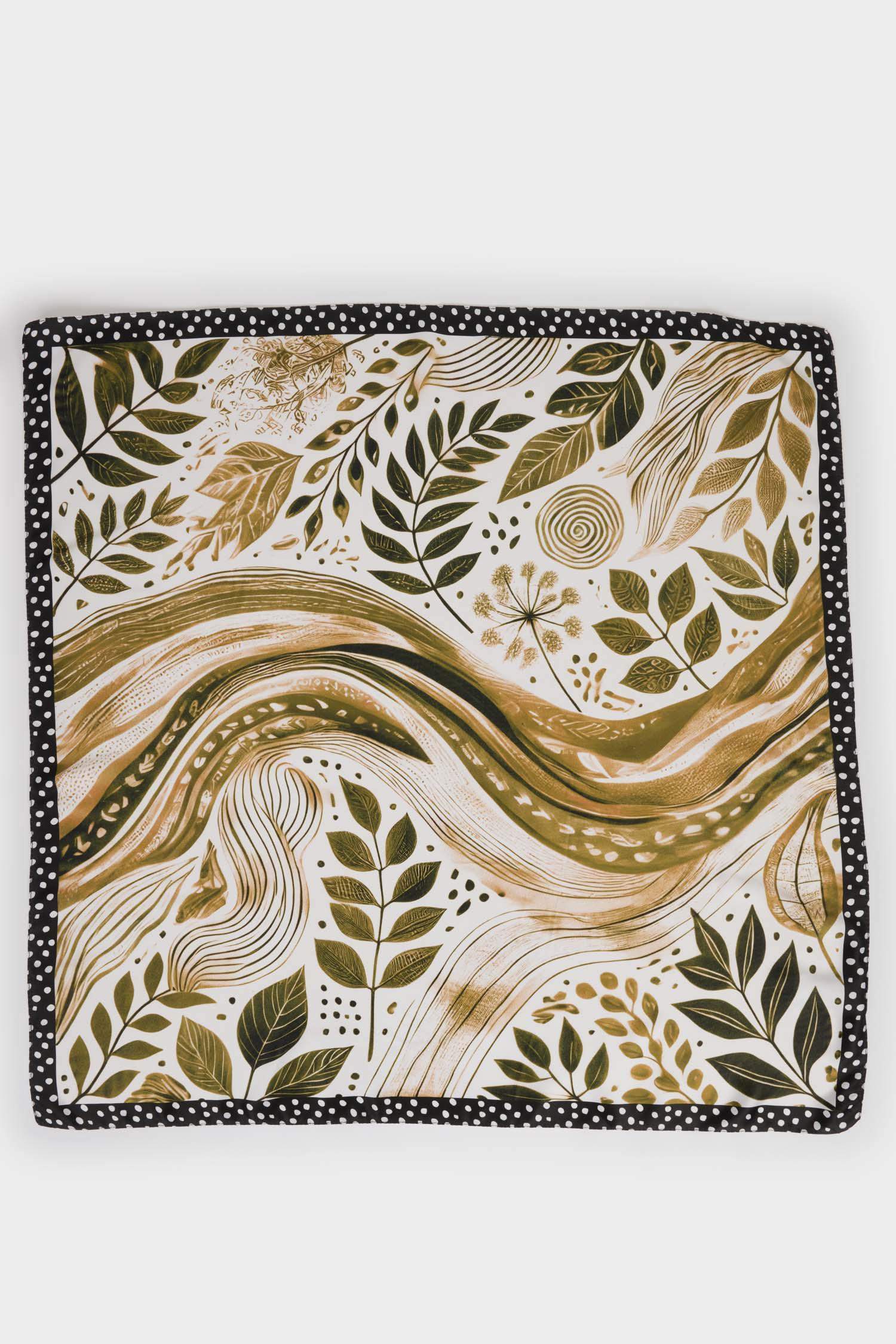 Kadın Desenli Fular