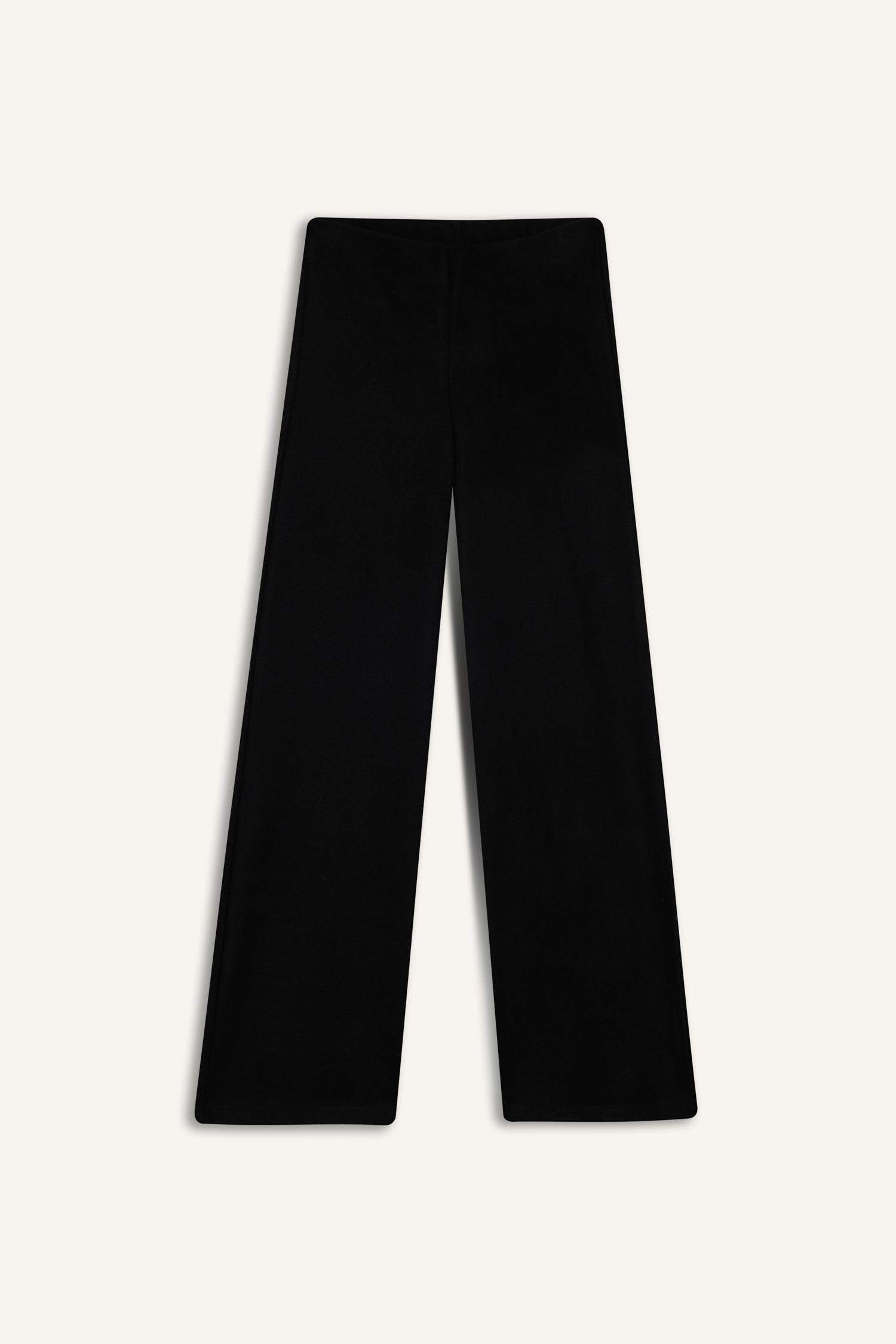 Straight Fit Geniş Paça Pantolon