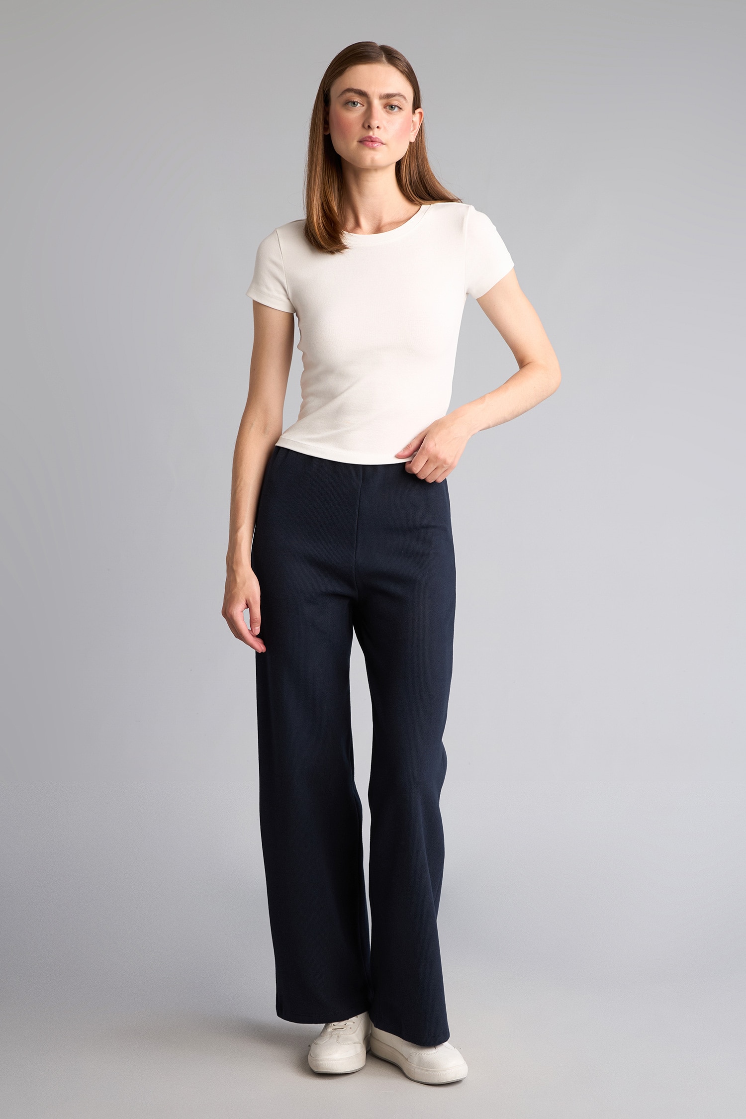 DeFacto Straight Fit Geniş Paça Pantolon görsel 2
