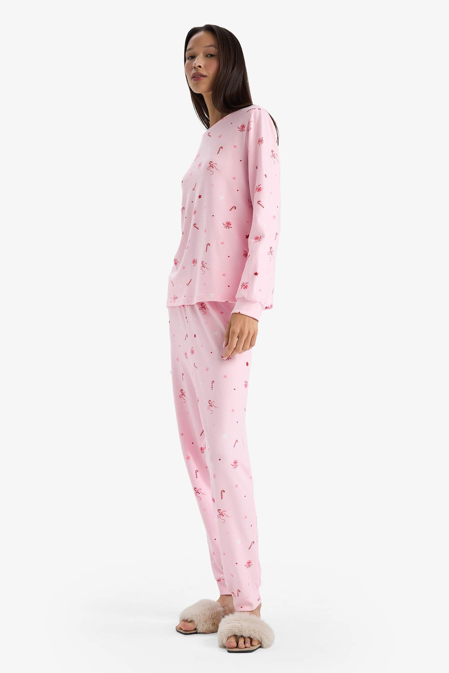 سيت بجامة قصة عادية ردن طويل - قطعتين