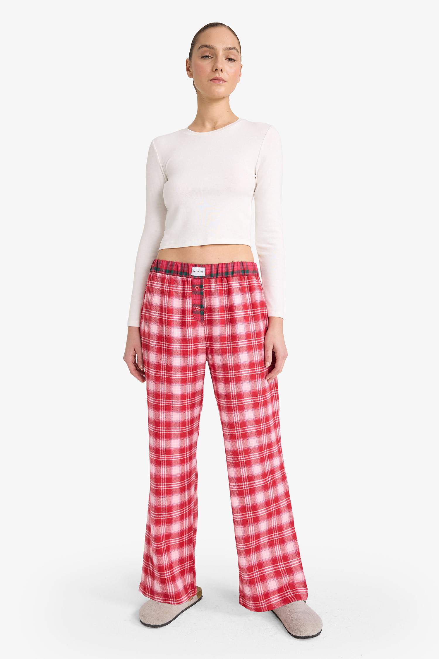 بنطلون بجامة كاروهات فلانيل قصة عادية