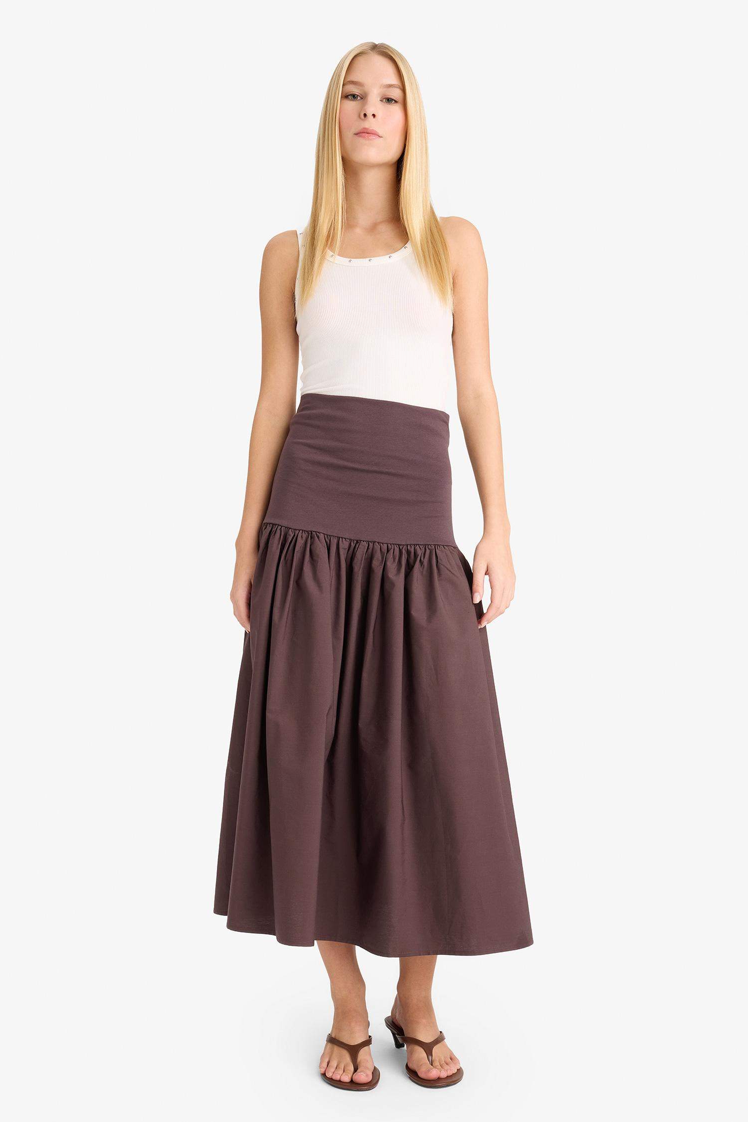 ديباردور مضلع سليم فيت بياقة مربعة