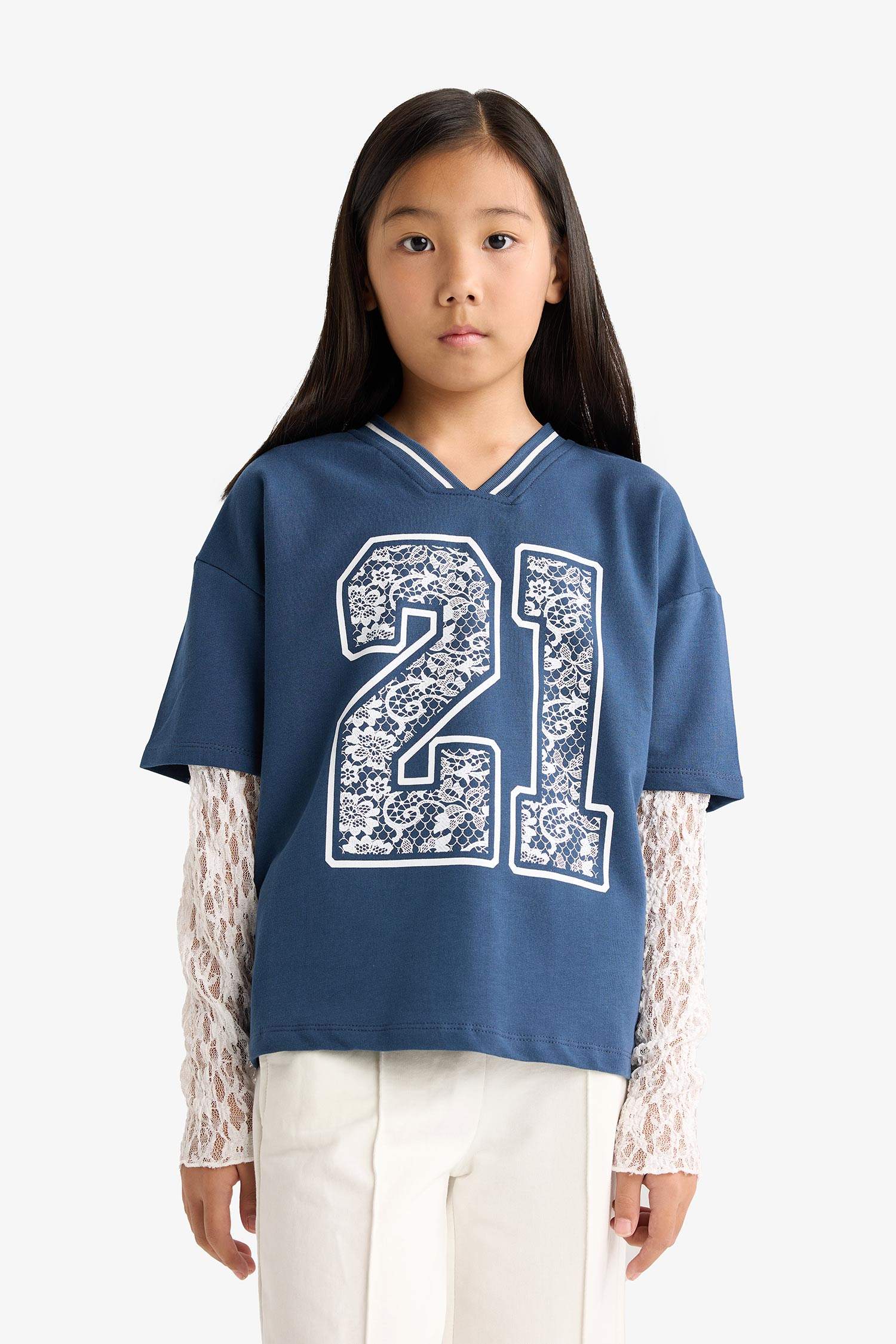 سيت بناتي تيشيرت وبنطرون بجامة - قطعتين