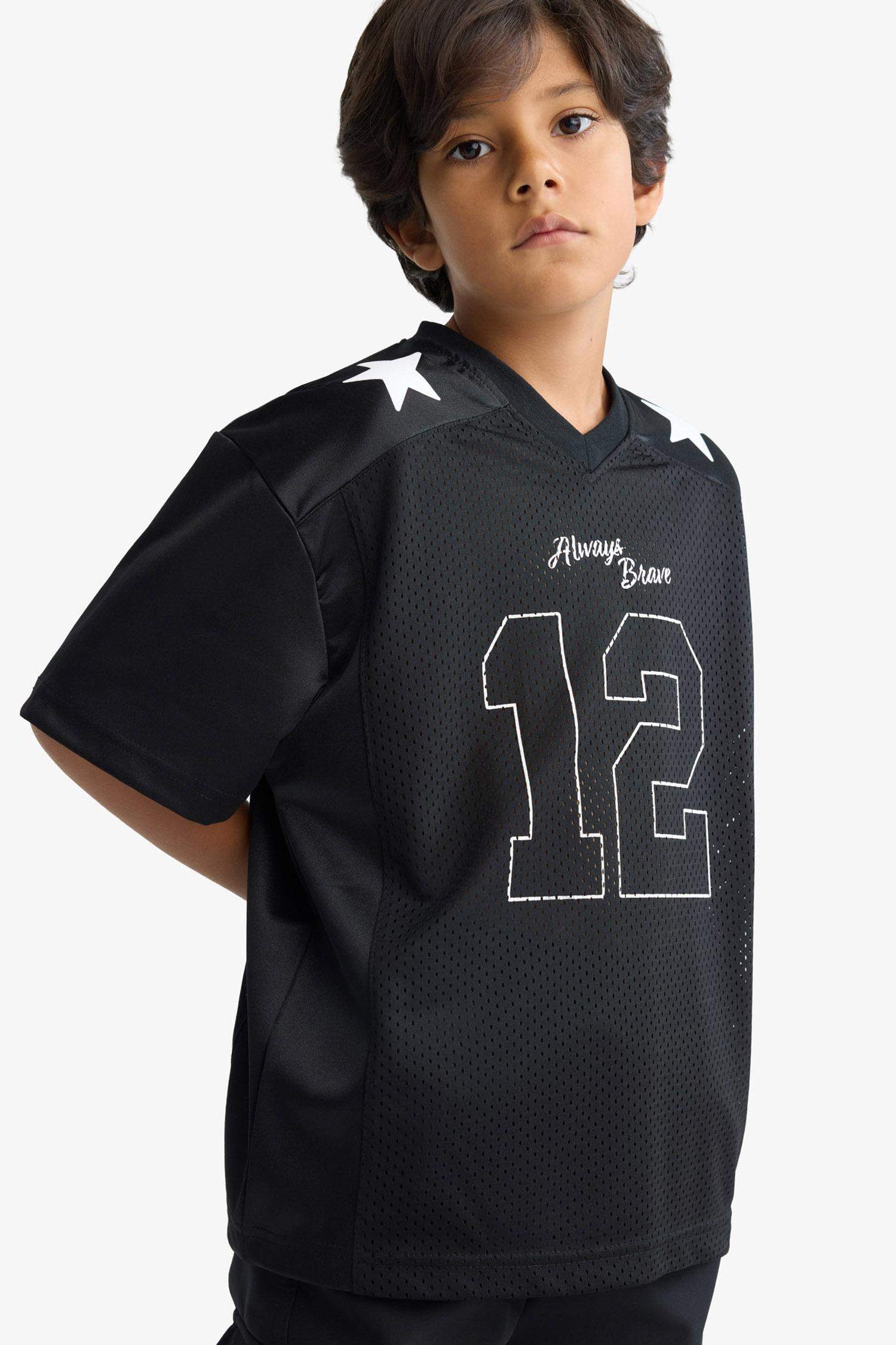 Boy Oversize Fit V-Neck Printed Tulle T-Shirt