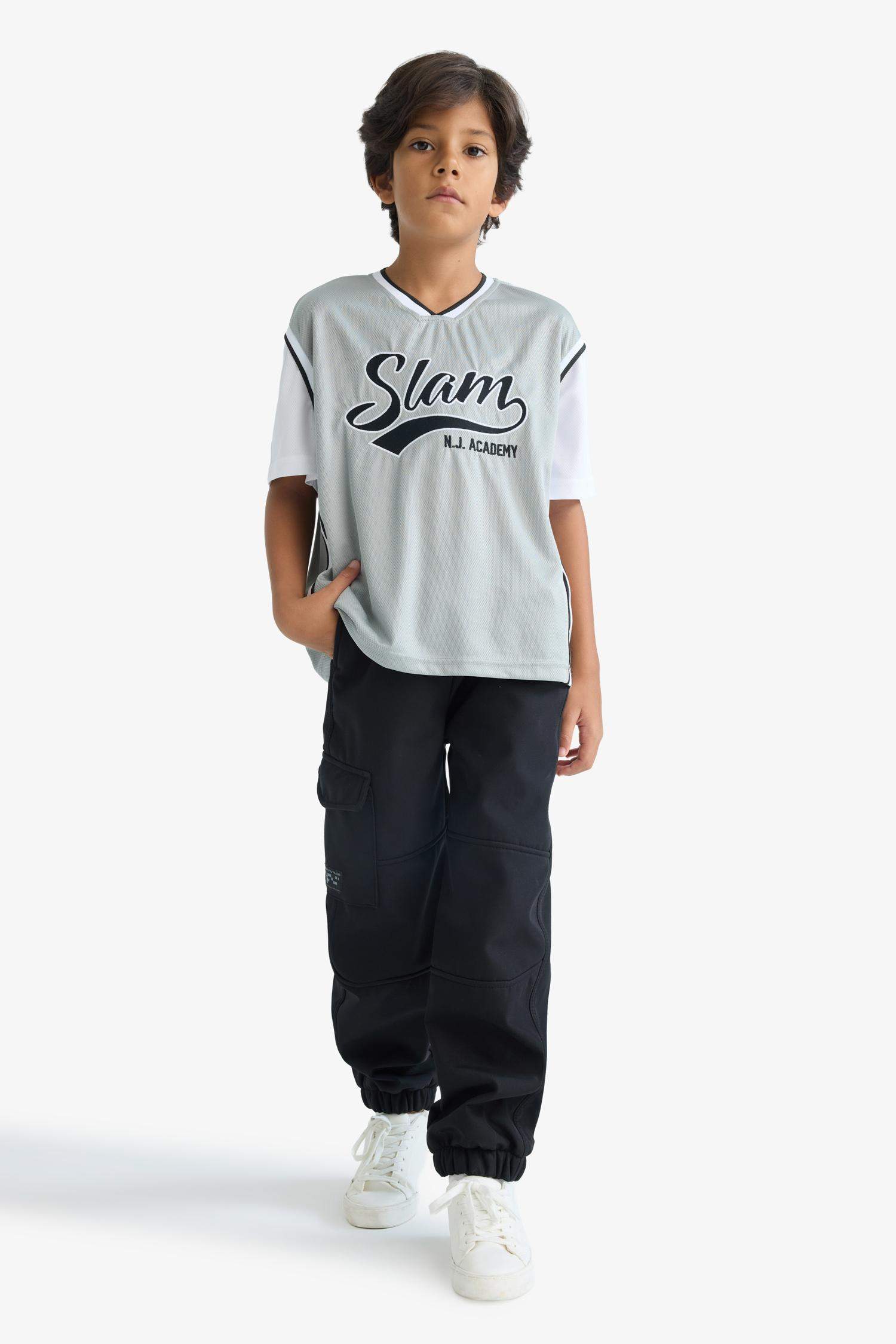 Boy Oversize Fit V-Neck Tulle T-Shirt