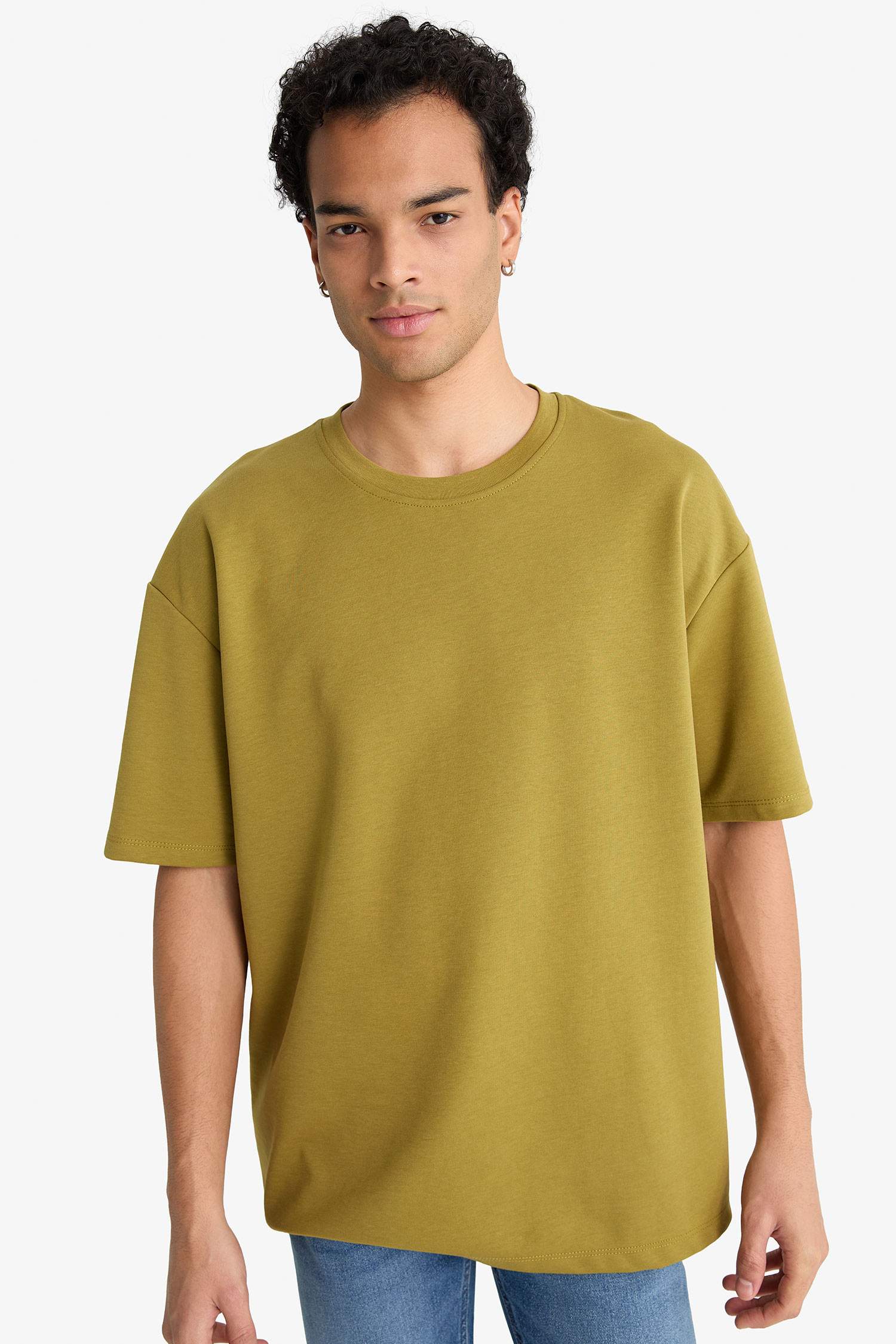Oversize Fit Crew Neck Short Sleeve T-Shirt