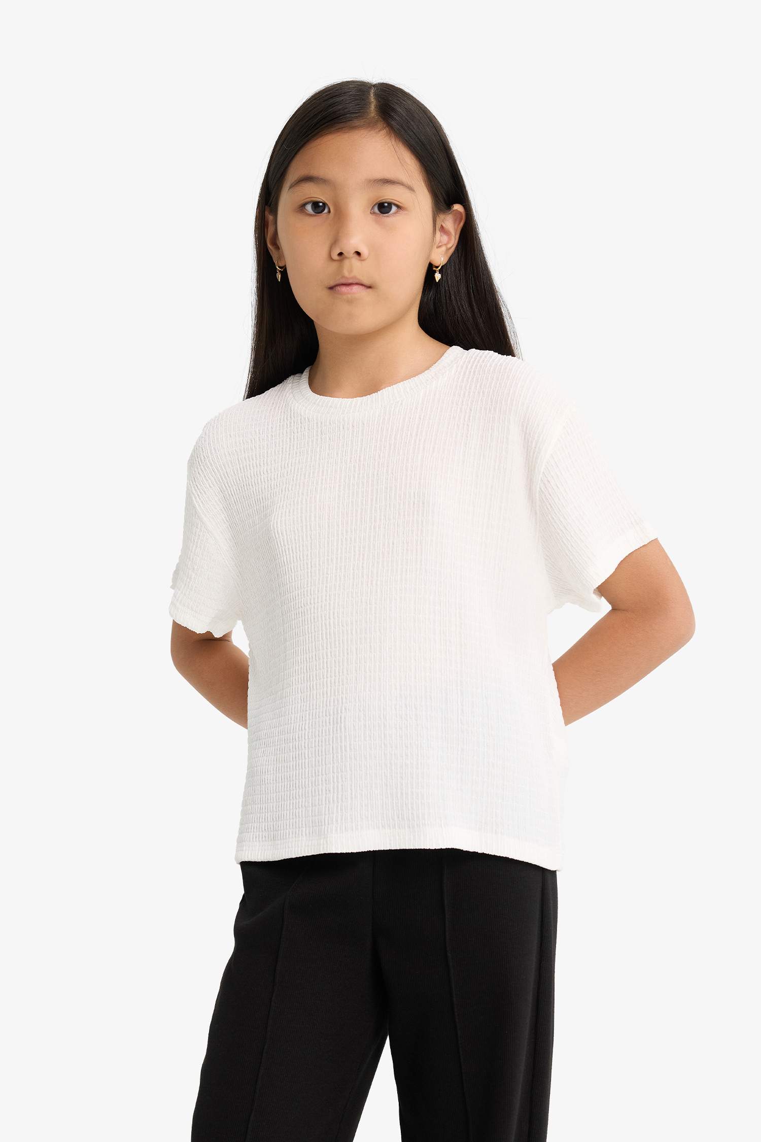 تيشيرت بناتي نص ردن اوفر سايز بياخة مستديرة