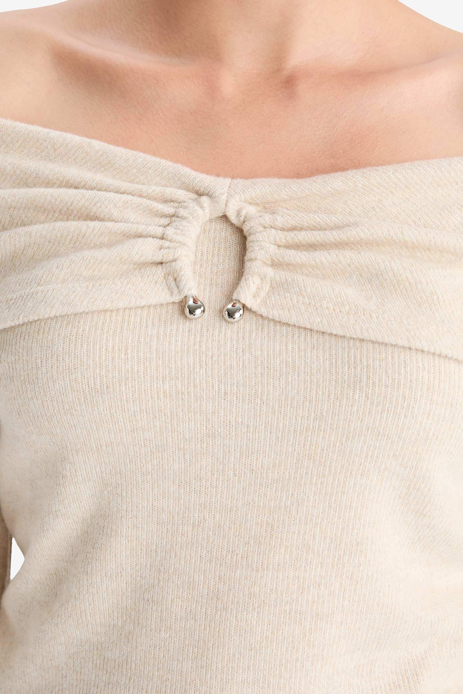 Slim Fit Off Shoulder T-Shirt