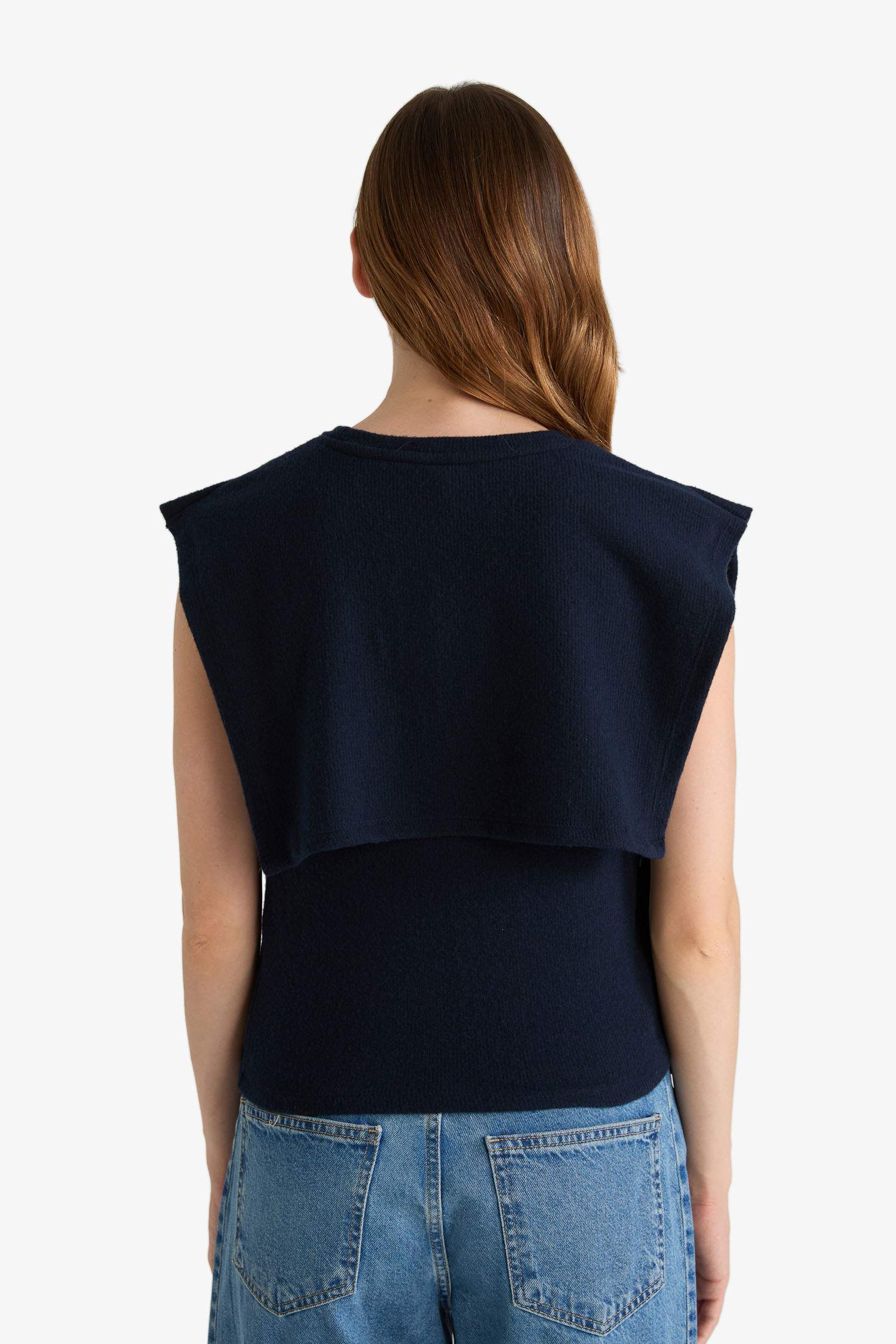 Slim Fit Dar Kesim Bisiklet Yaka Bağlama Detaylı Kolsuz Bluz